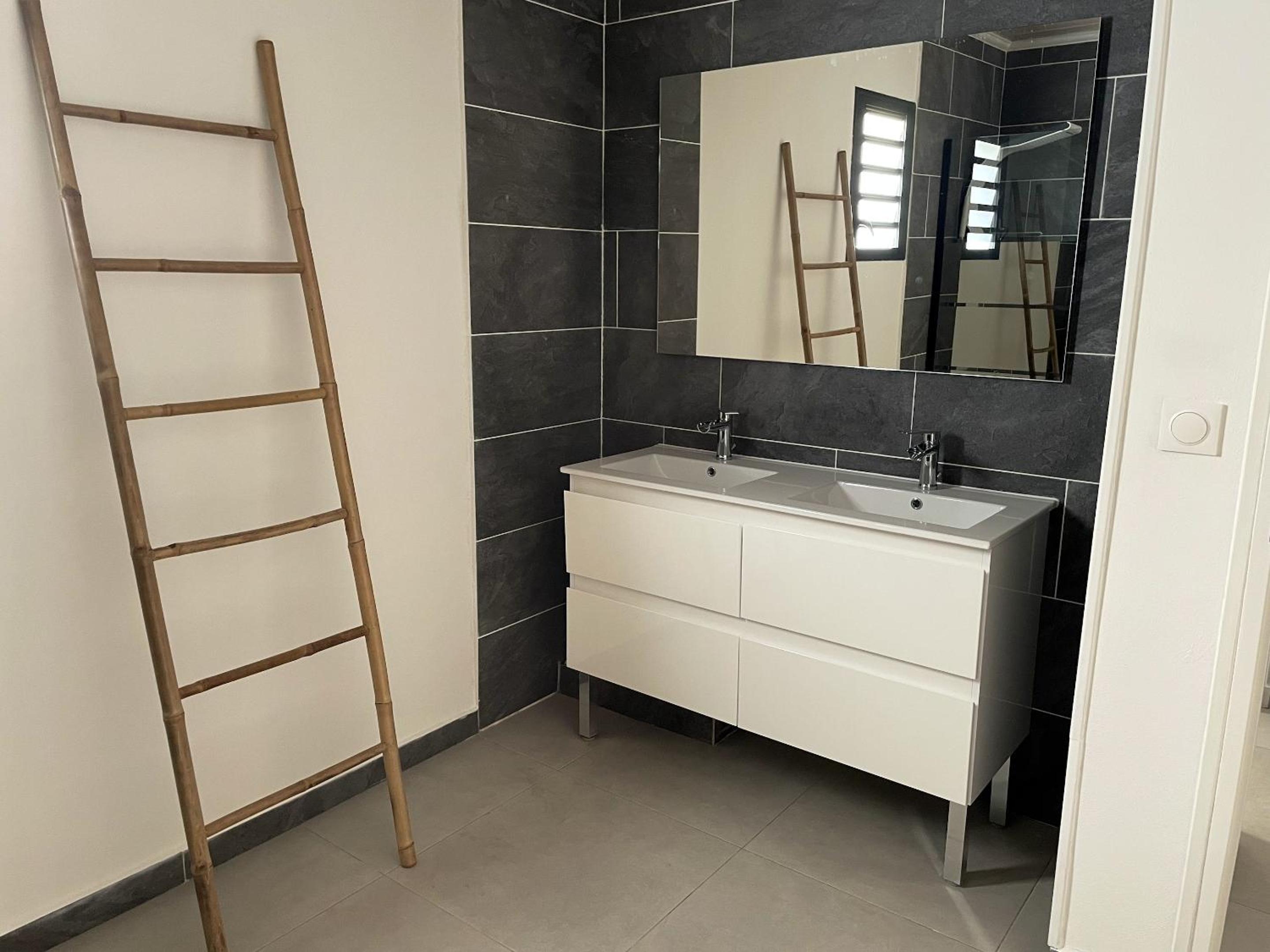 Villa confortable a Bras Panon avec jardin convivial view 2
