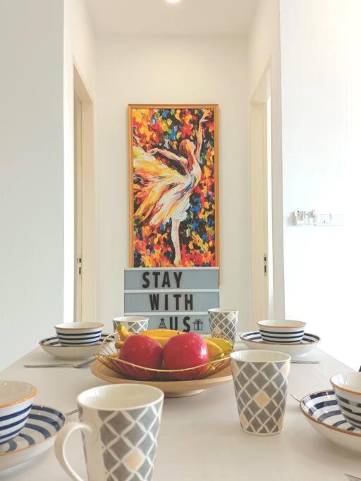 D'Pristine 2BR walking to Legoland Netflix by STAY photo 1
