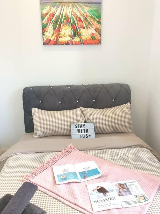 D'Pristine 2BR walking to Legoland Netflix by STAY view 4