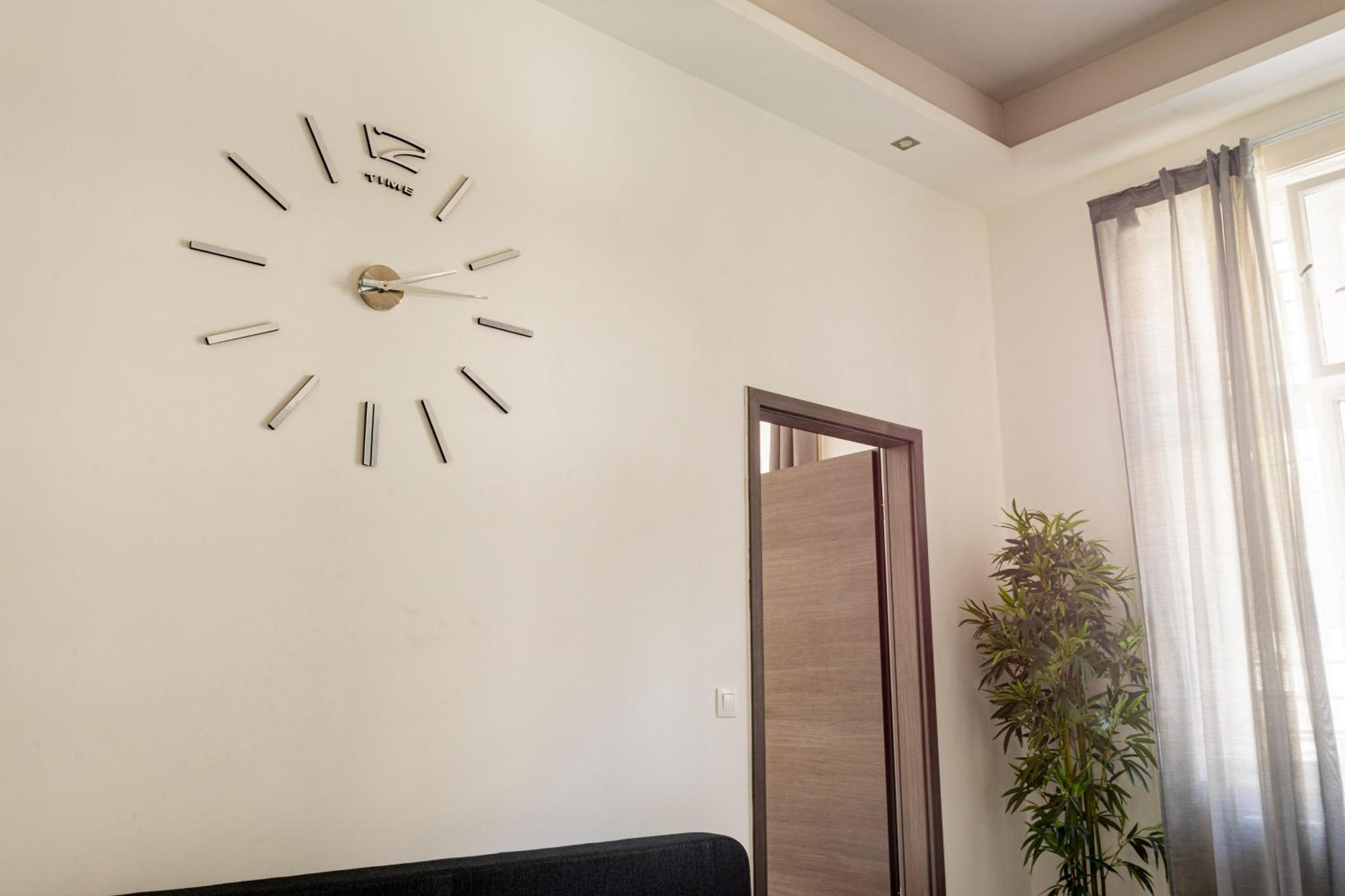 Modernized Condo at Király 51 view 5