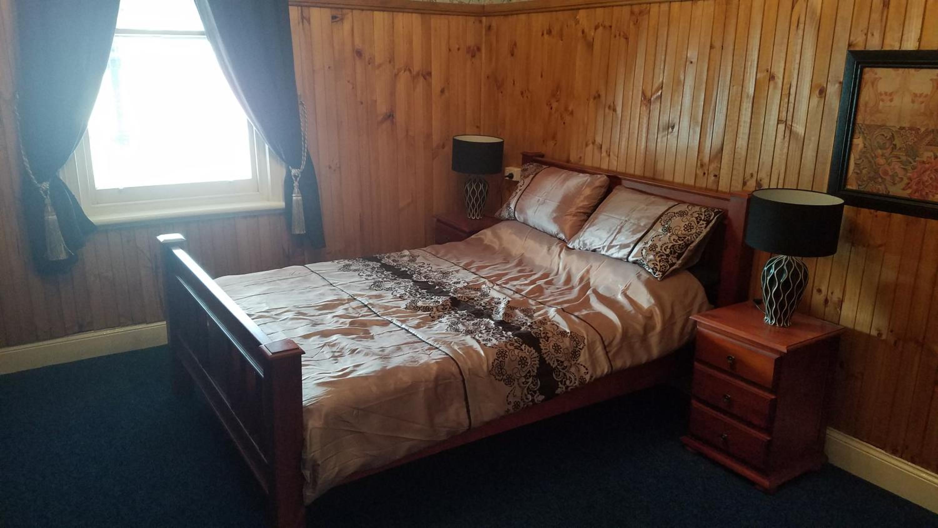Hunters Hotel