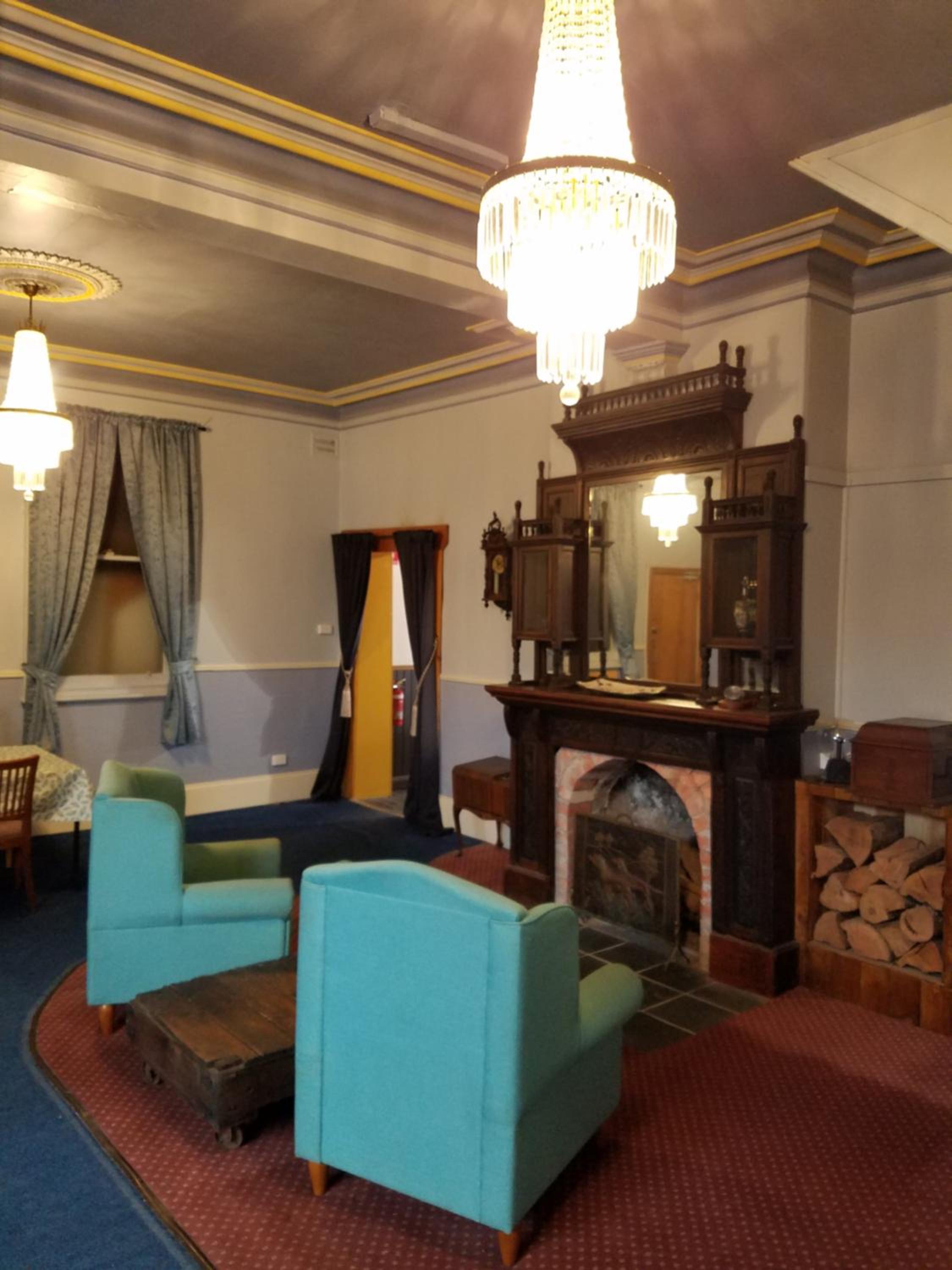 Hunters Hotel