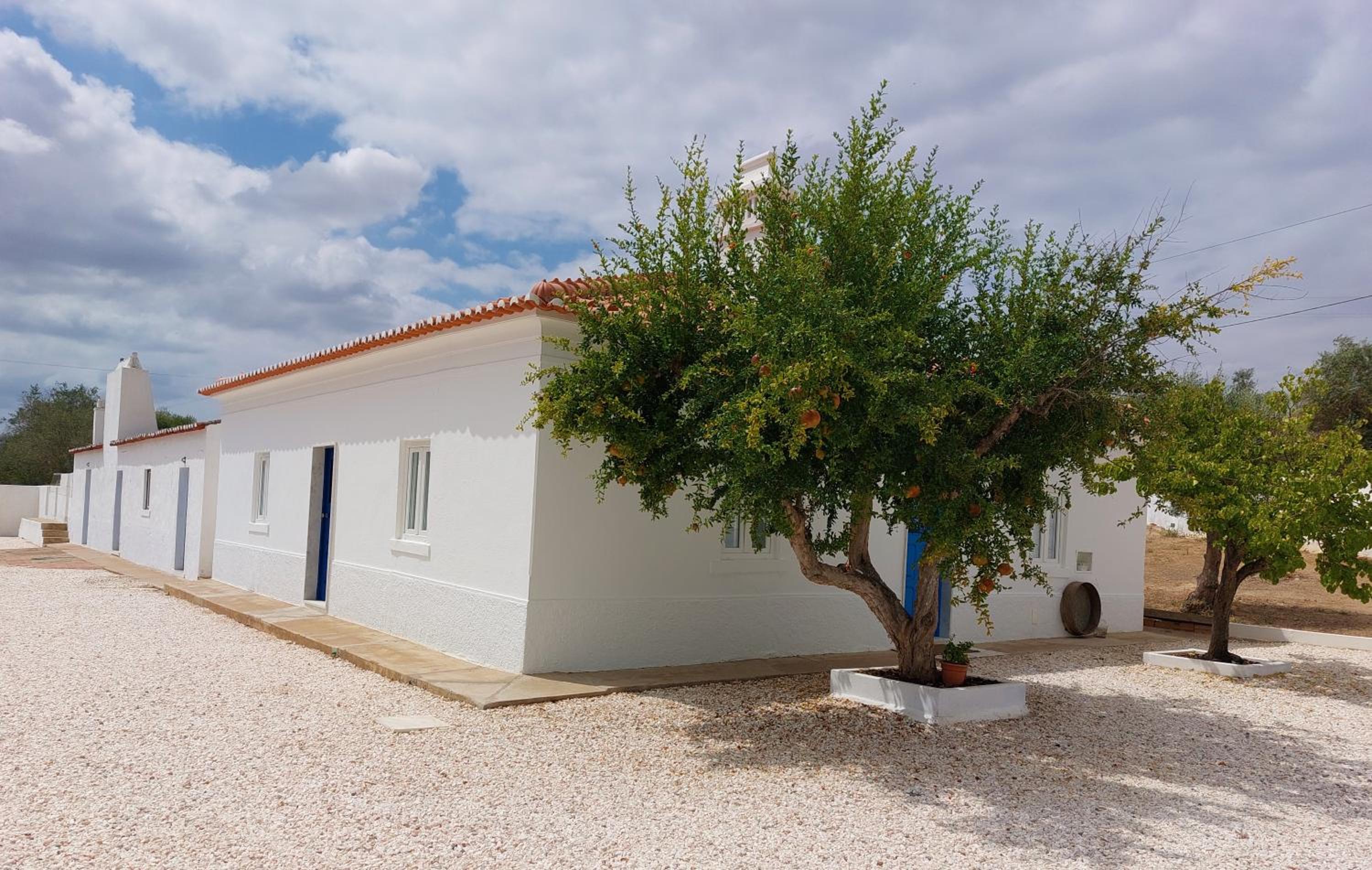 Hotel Mileu slowhouse - Image 1