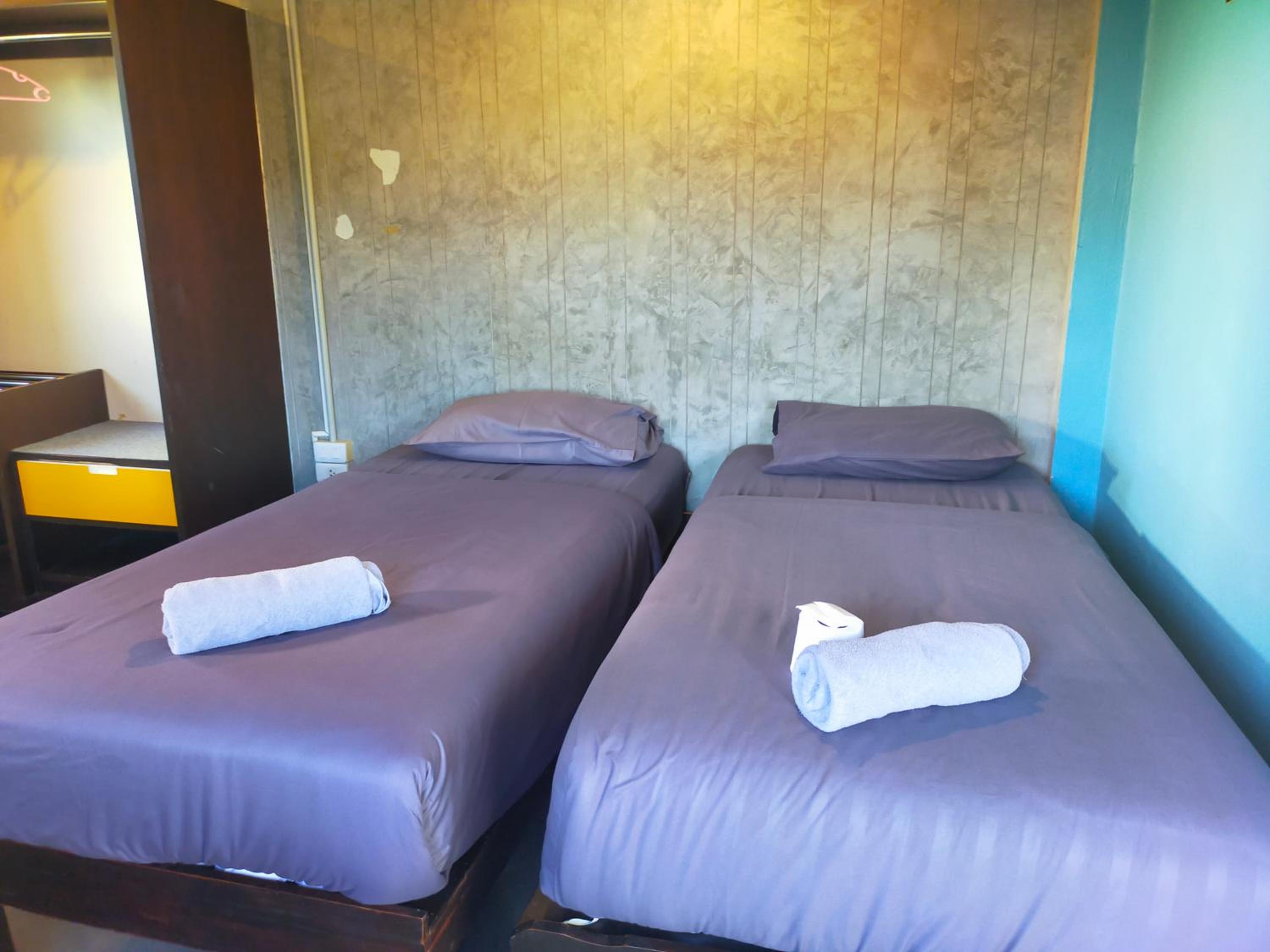 9 Hostel