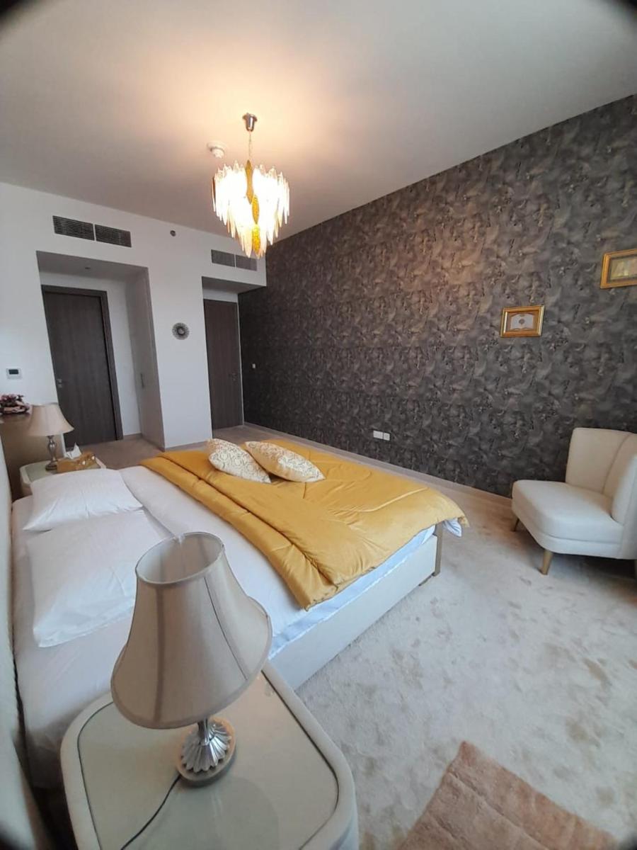 LUXURY 2 Bedroom Apartment in GATEWAY Residence