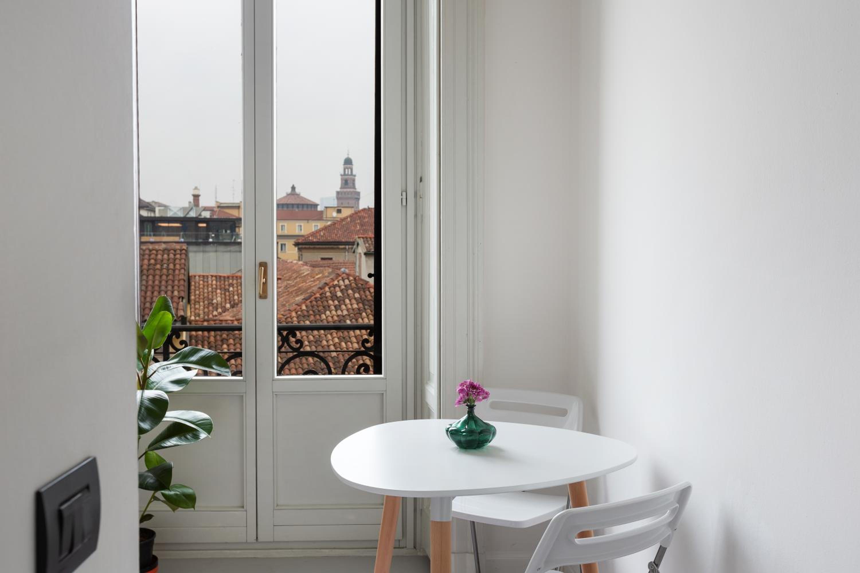 GuestHost - Central Studio APTS Milano-Corso Magenta
