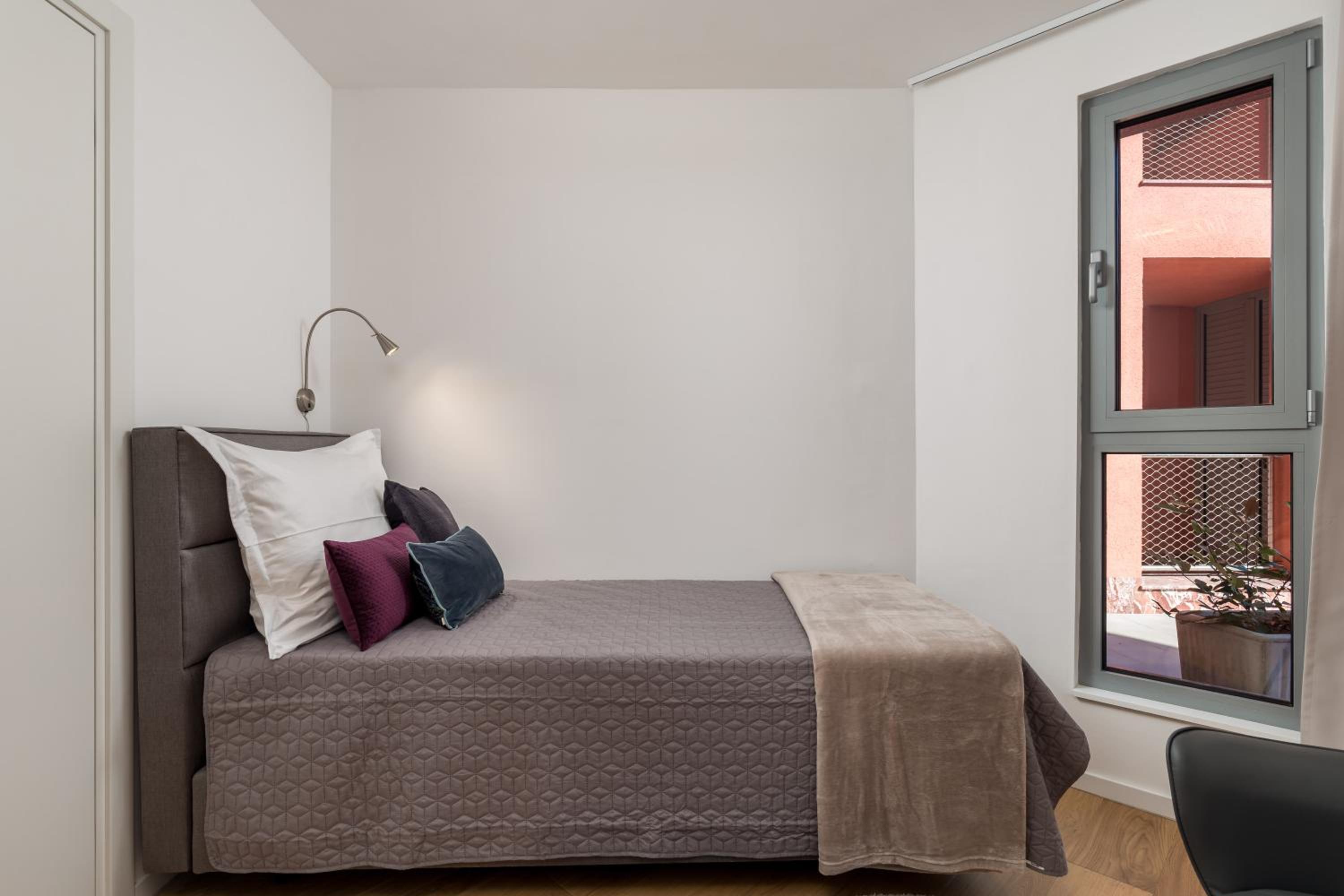 Luxury City Center Apartment -50m to the sea view 4