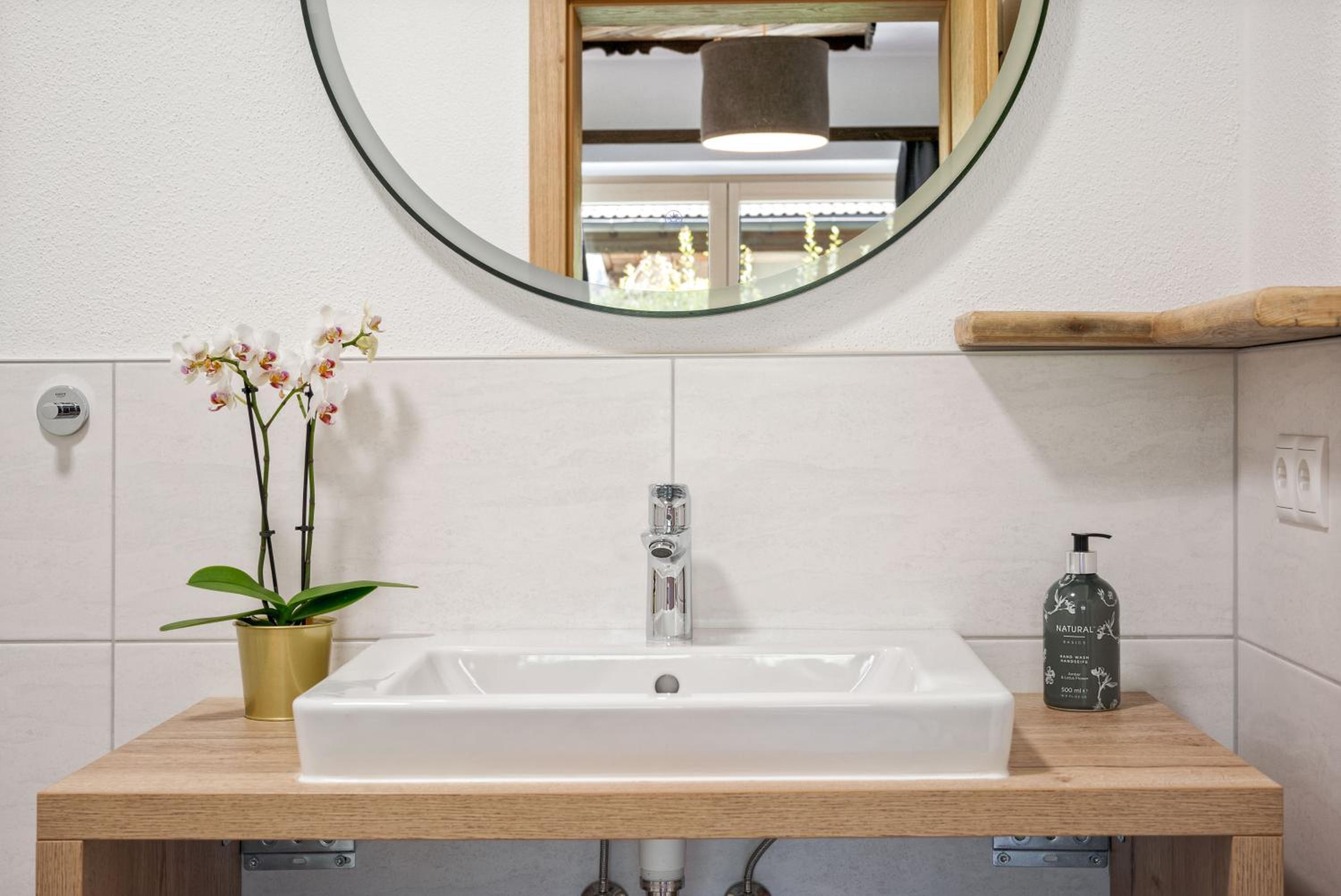 Lottis Dahuam