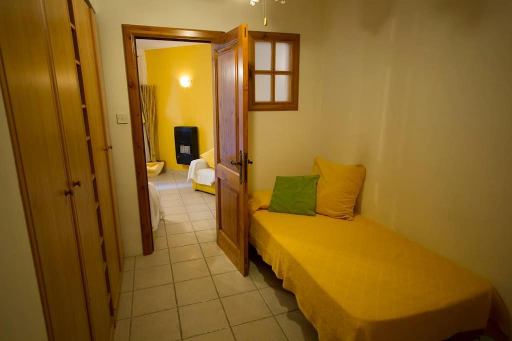 Photo 42