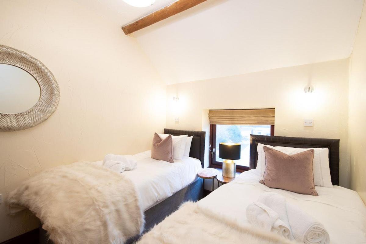 Lomas Cottage