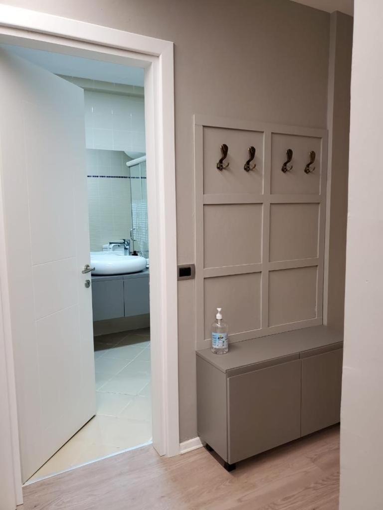 Helga’s Deluxe 3 Apartment