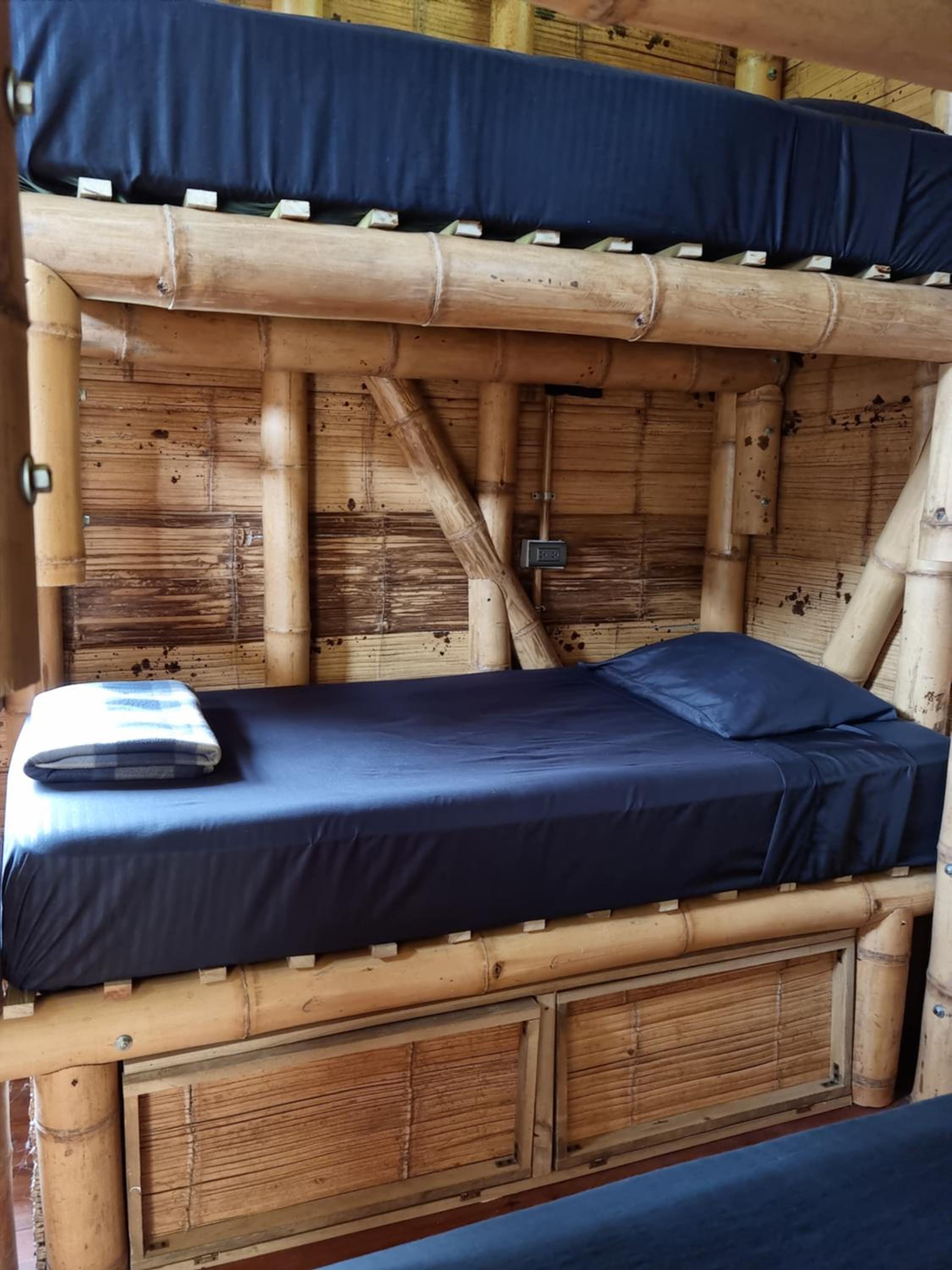 La Perla Negra Eco-Lodge & Hostel