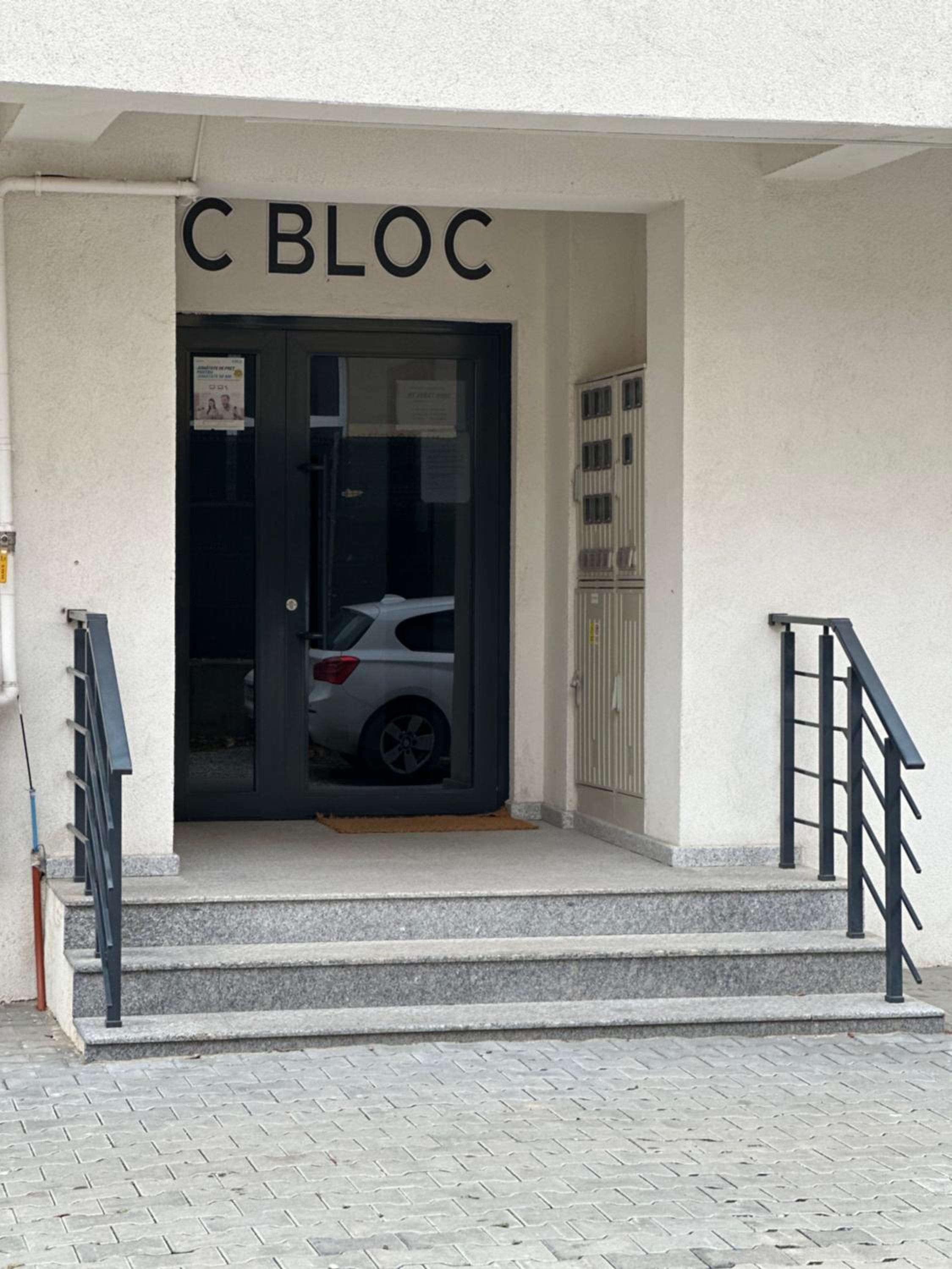 Touchdown Apartment near Bucharest Airport