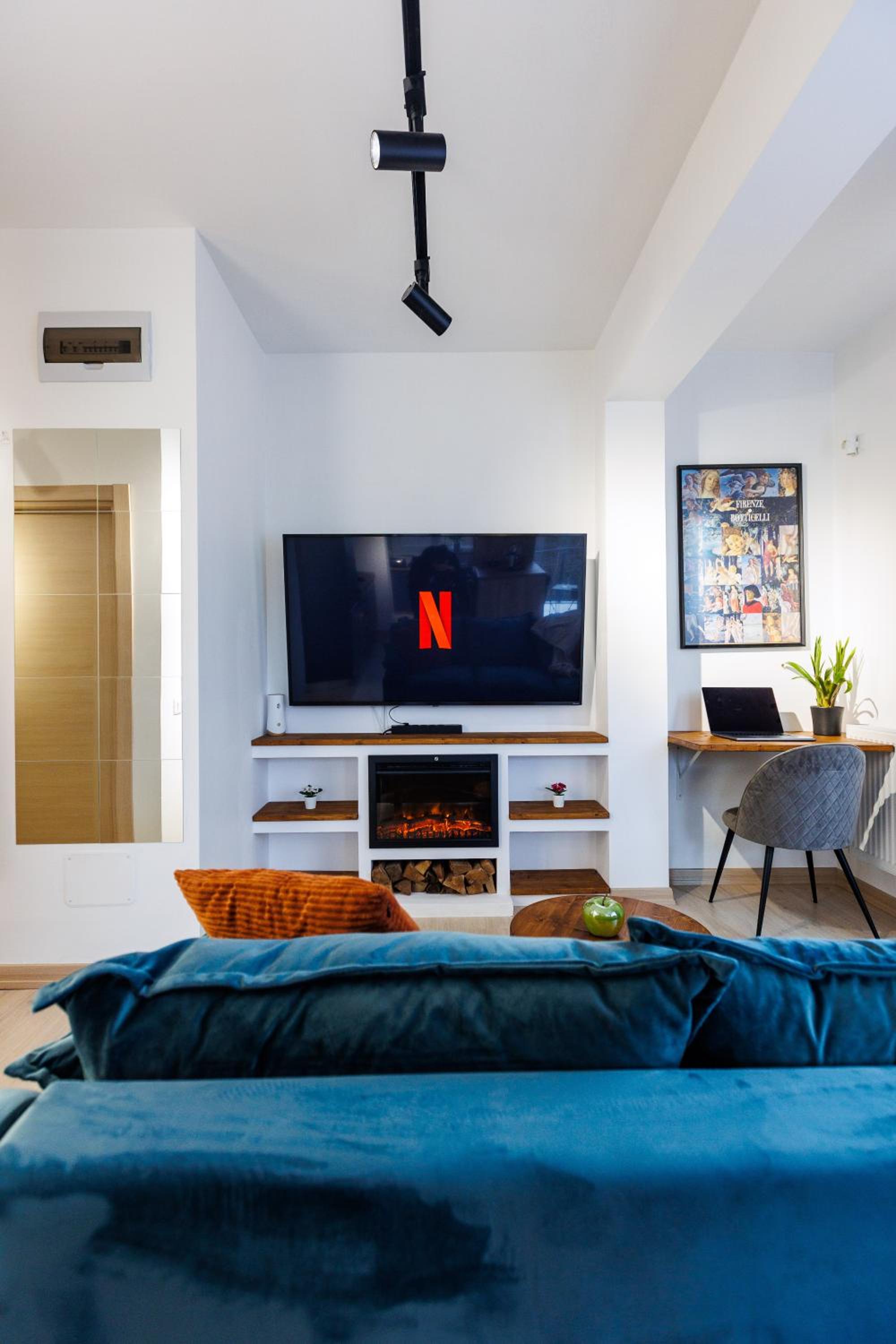 Touchdown Apartment near Bucharest Airport