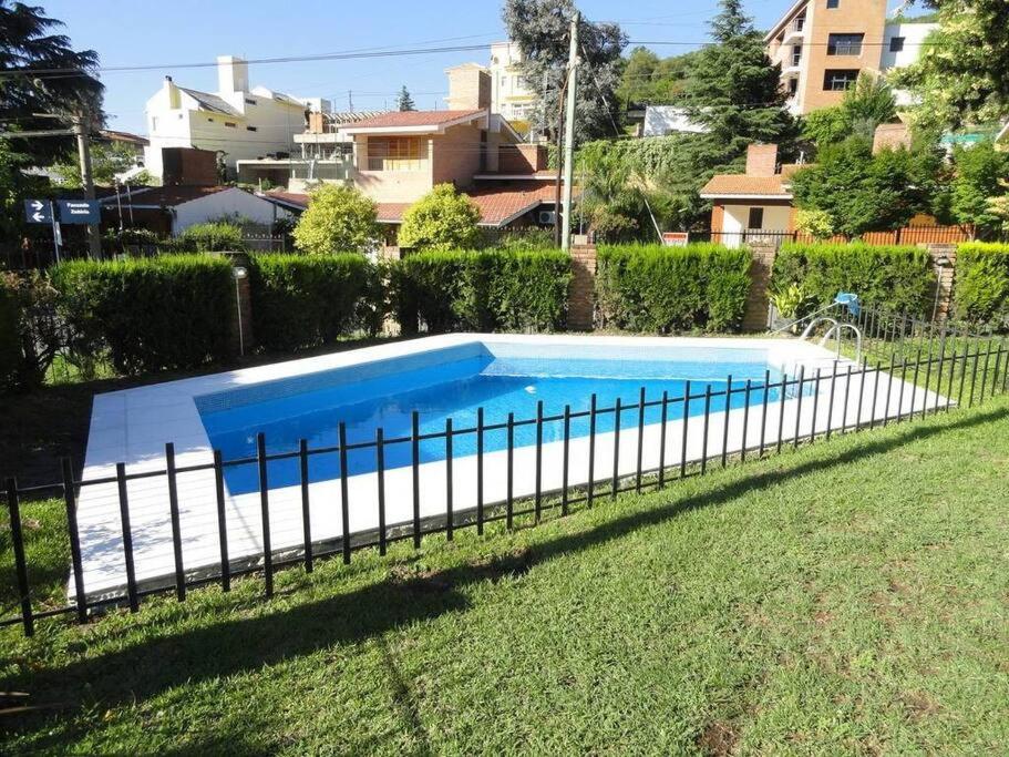 Chalet La Cerrateada 8 pers piscina en Carlos Paz