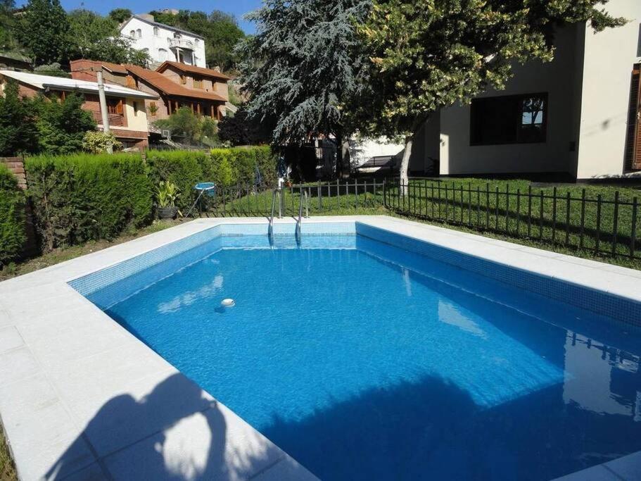 Chalet La Cerrateada 8 pers piscina en Carlos Paz
