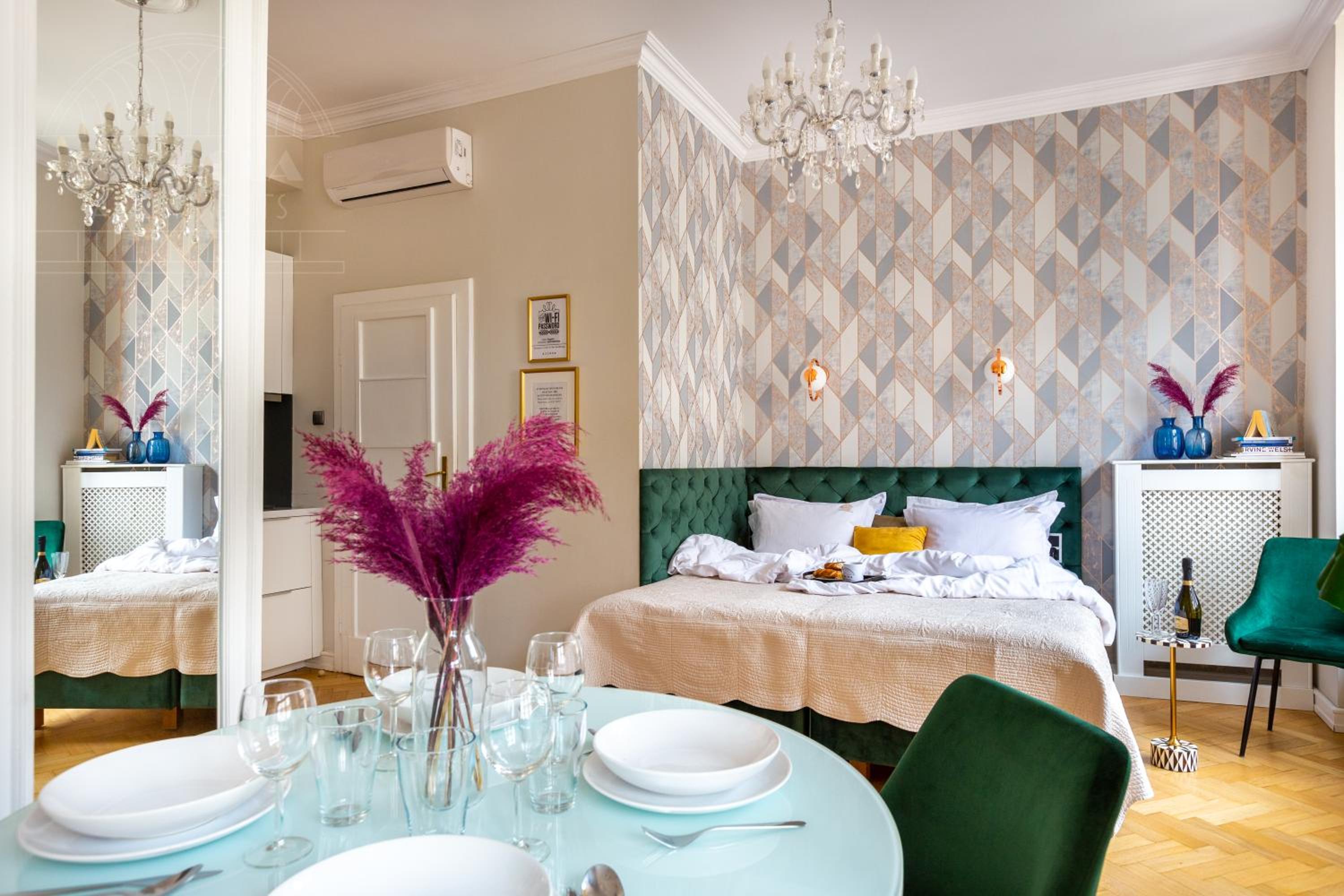 Feniks Fragola Apartments