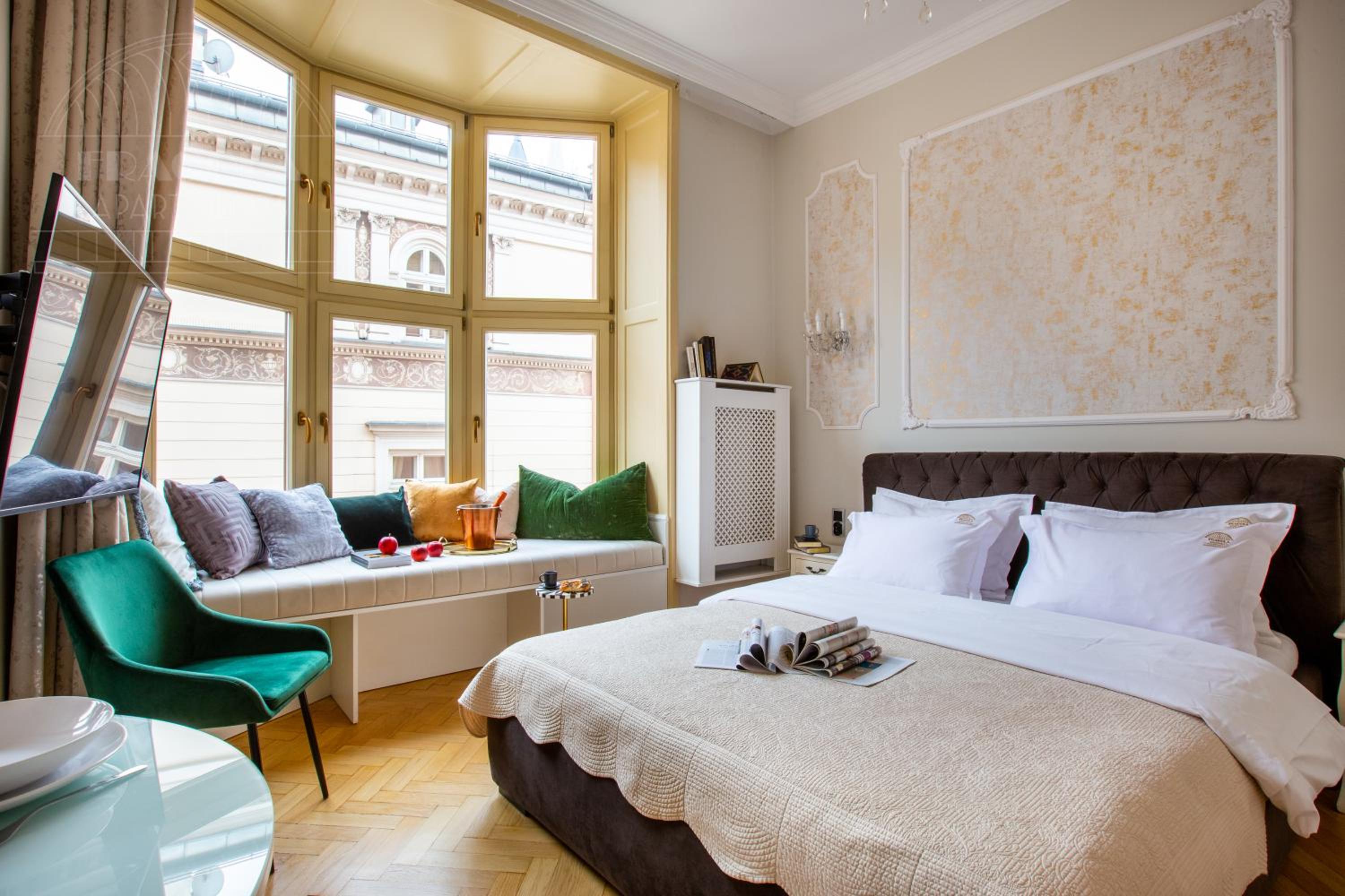 Feniks Fragola Apartments