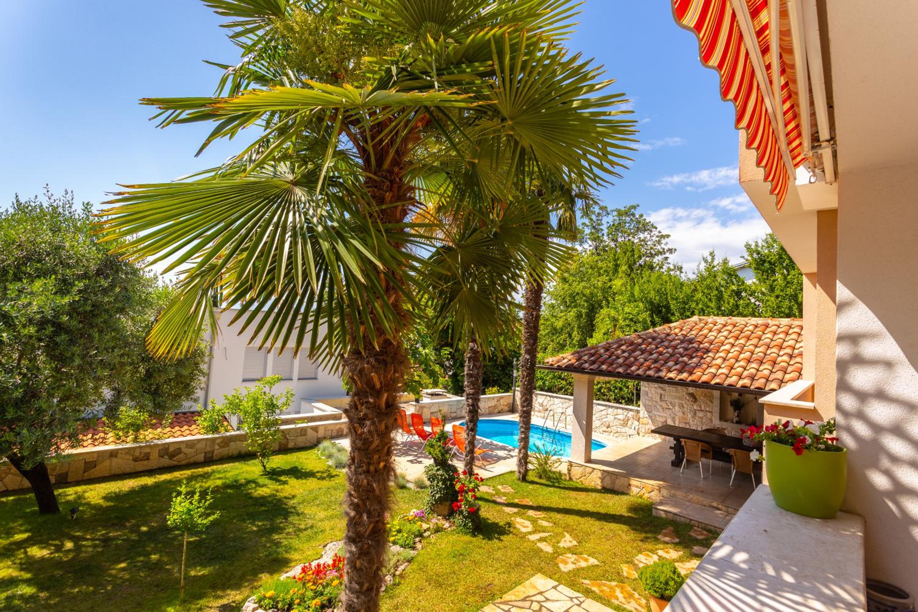 Mediterranean terrace with bbq, swimming pool and sea view