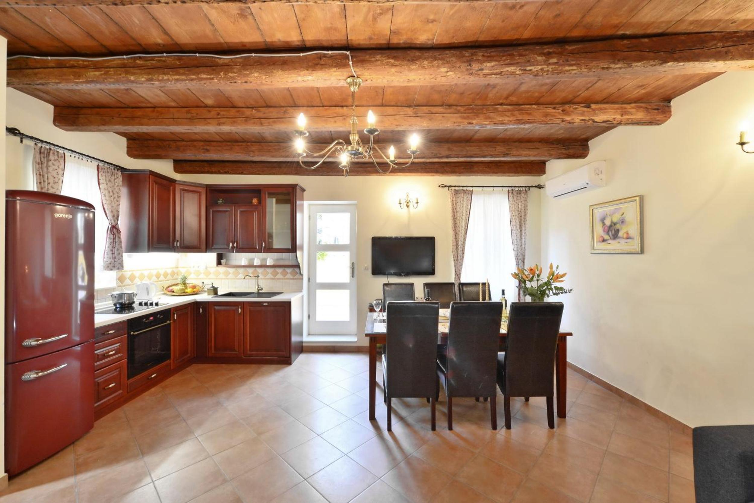 Villa LILI