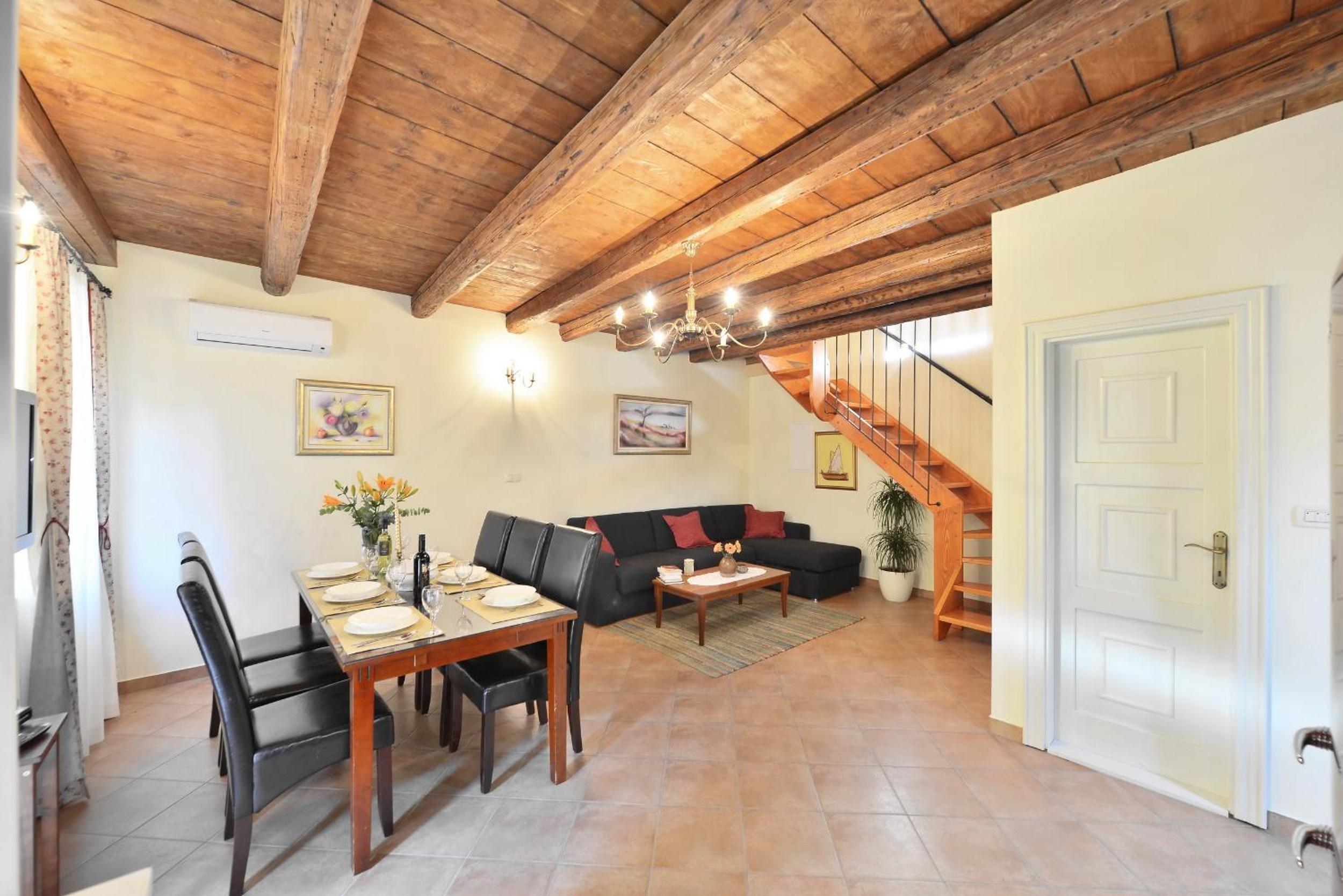 Villa LILI