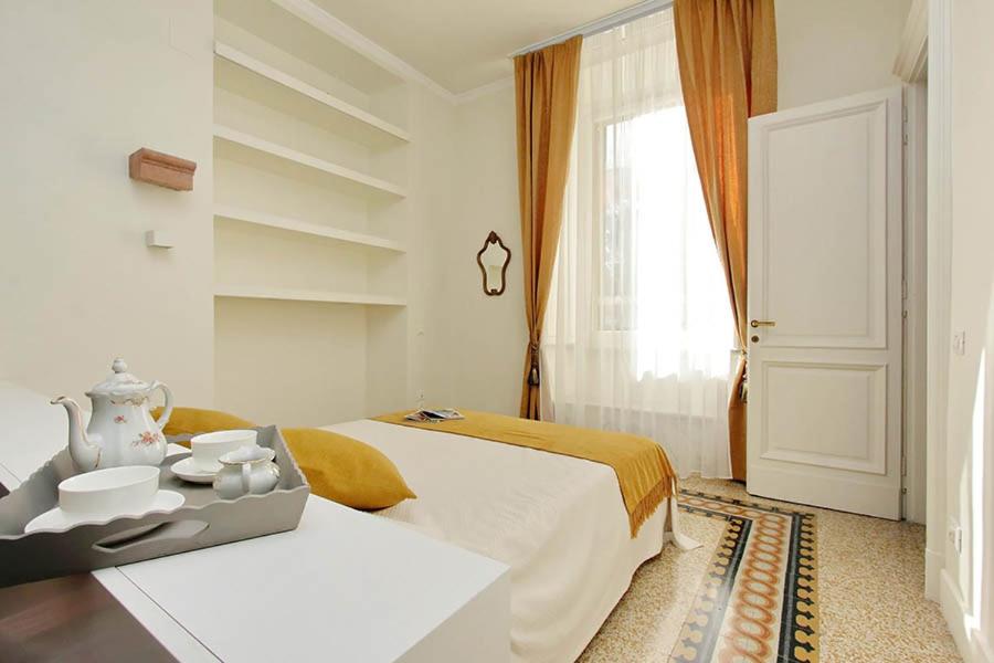 ELEGANT APARTMENT IN THE HEART OF ROME-NAVONA AREA