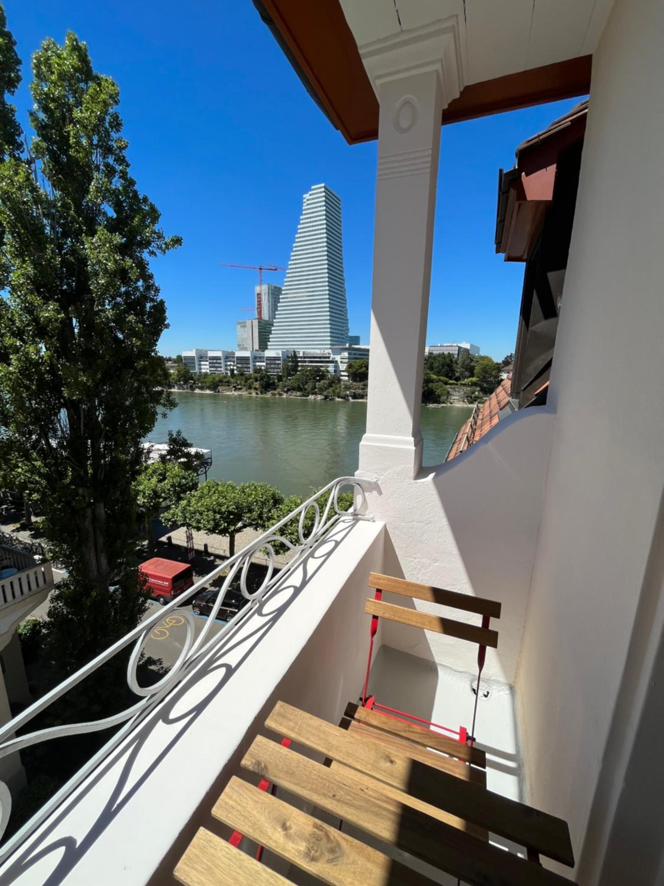 Charmante Altbauwohnung am Rhein view 3