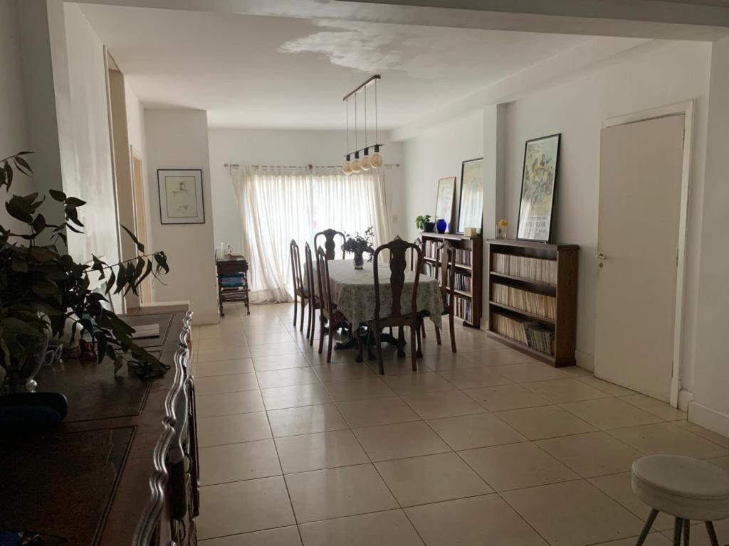 Casa grande con pileta zona B. los Troncos/Playa chica