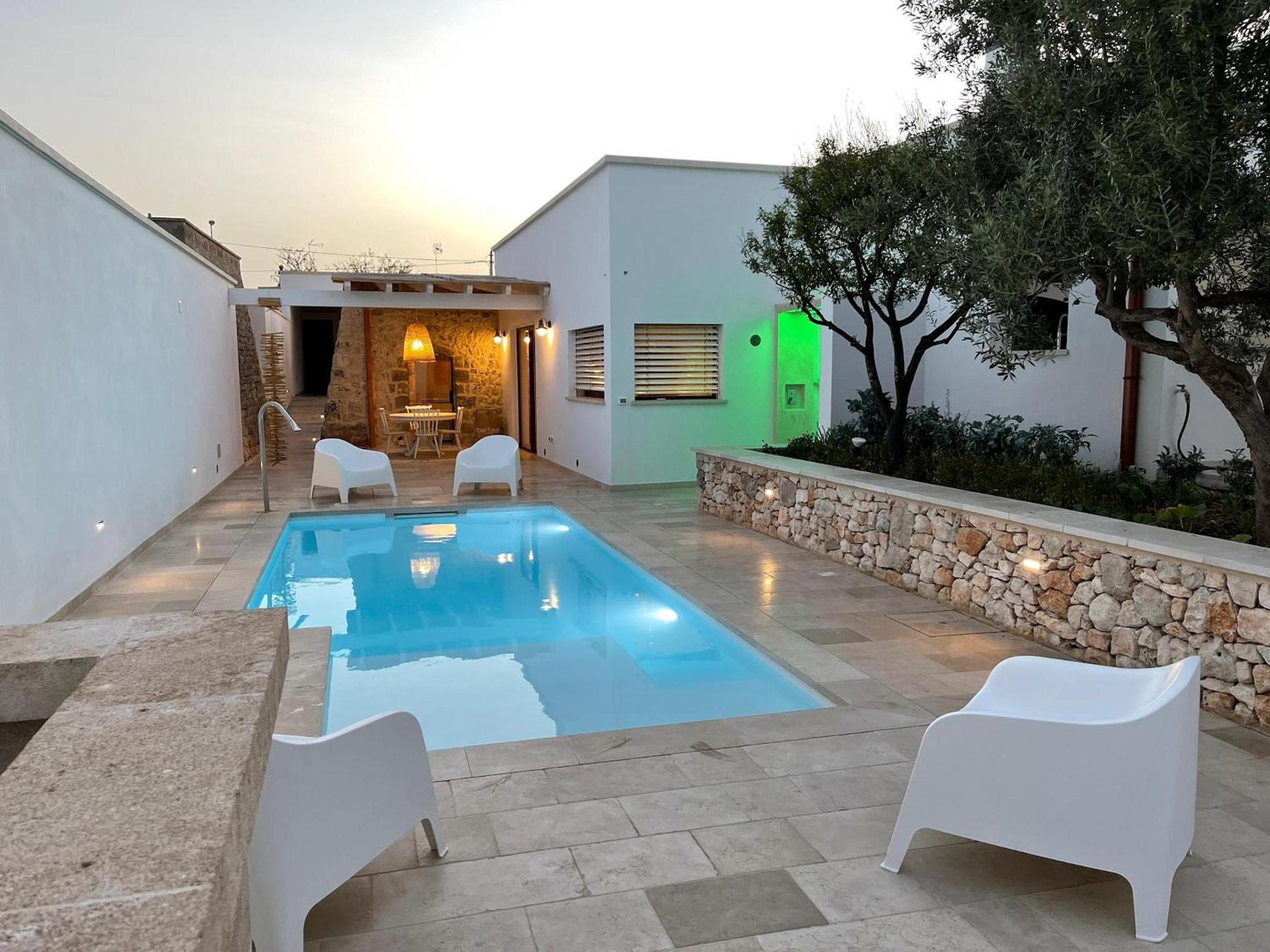 Charming Villa in Gagliano del Capo with Private Pool view 2