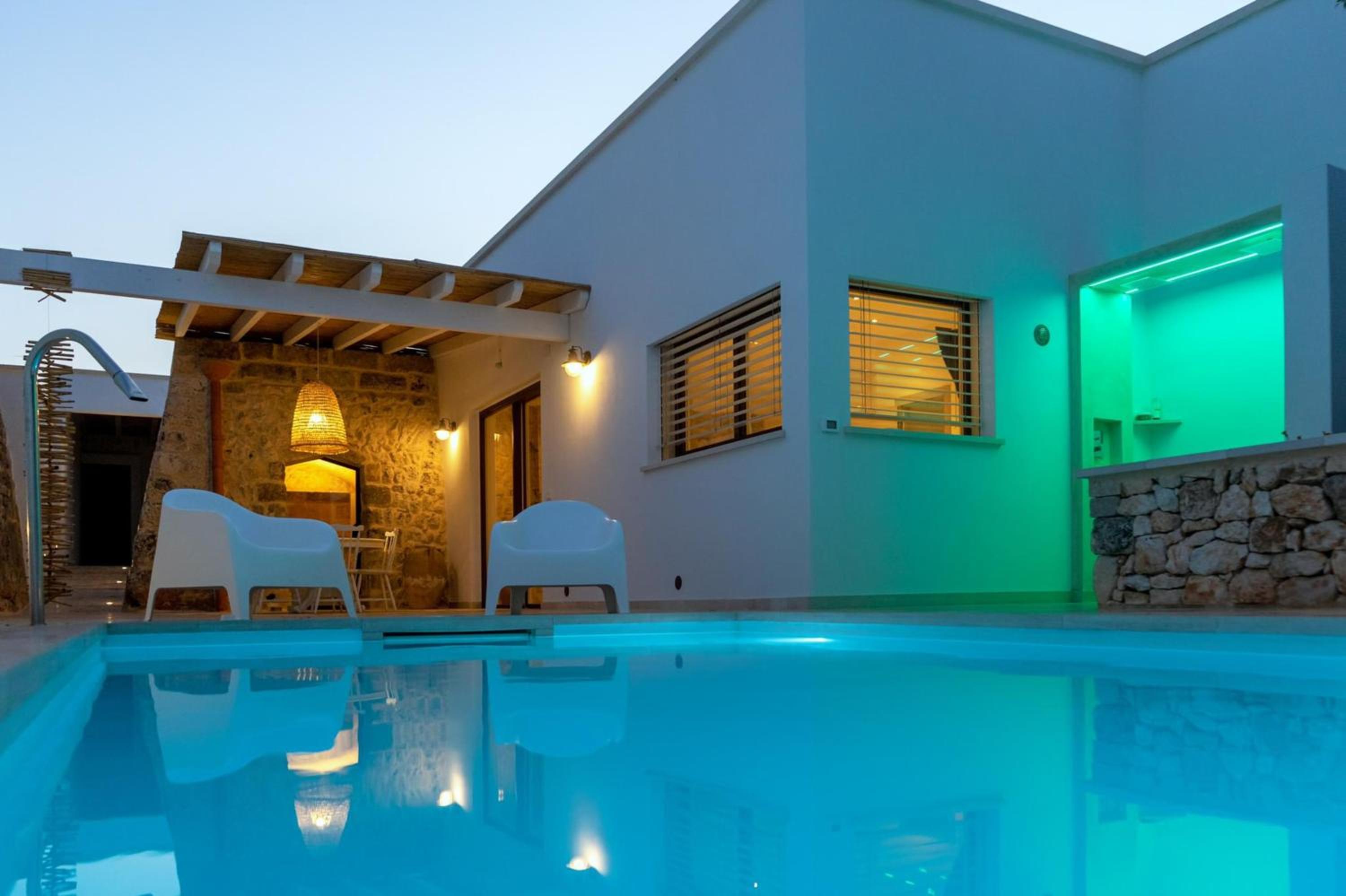 Charming Villa in Gagliano del Capo with Private Pool view 5