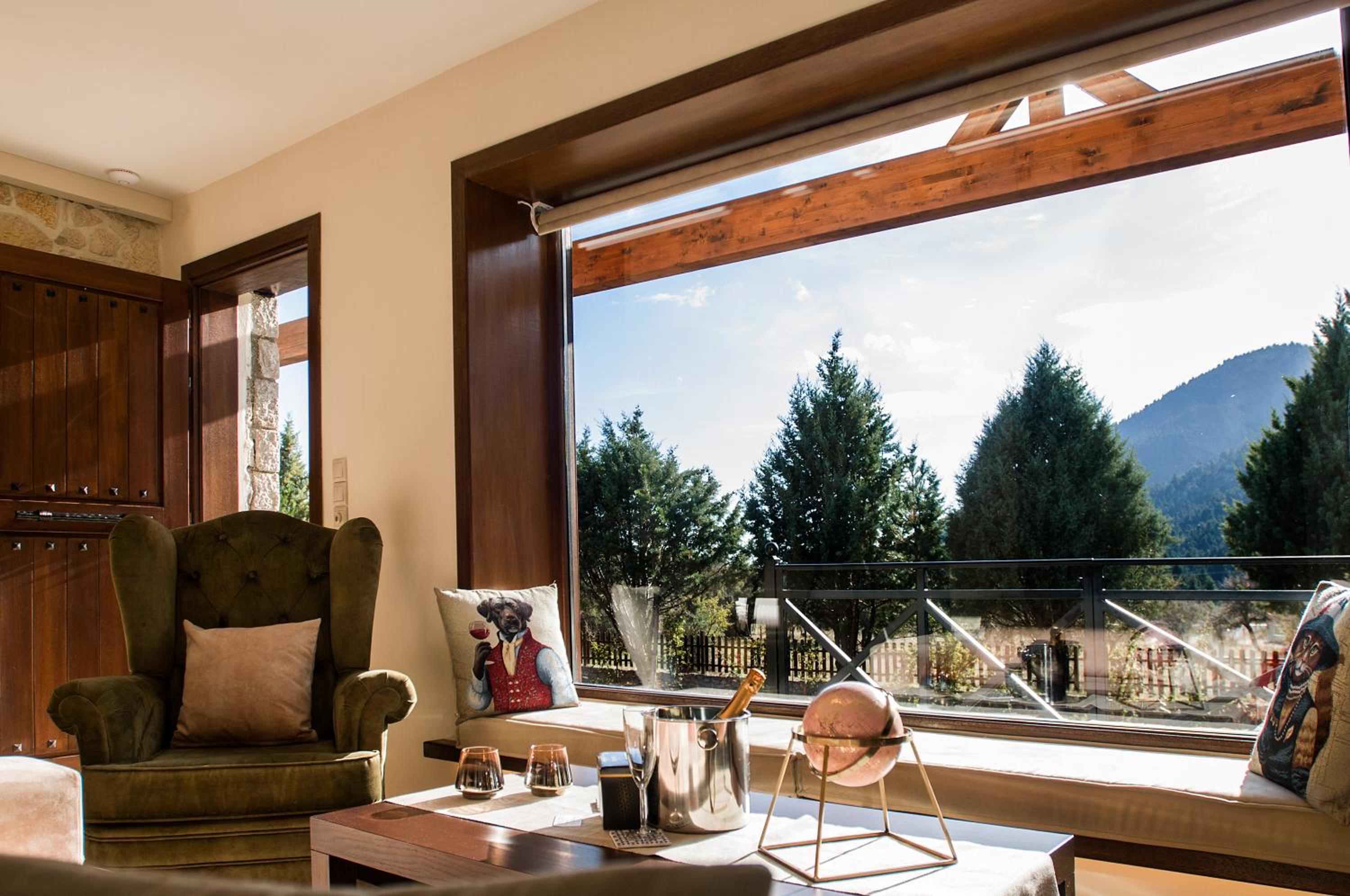 Parnassos Chalets
