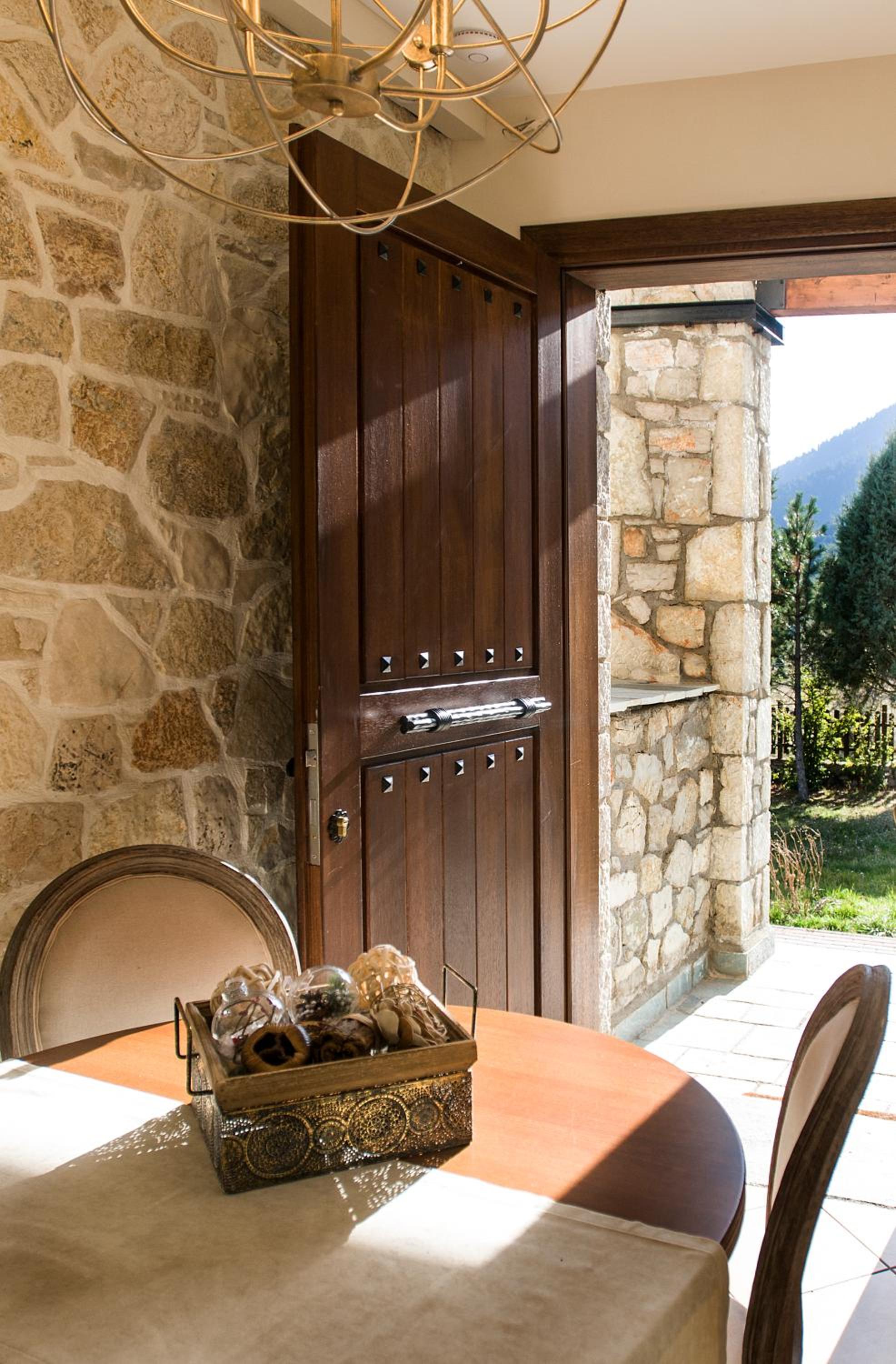 Parnassos Chalets