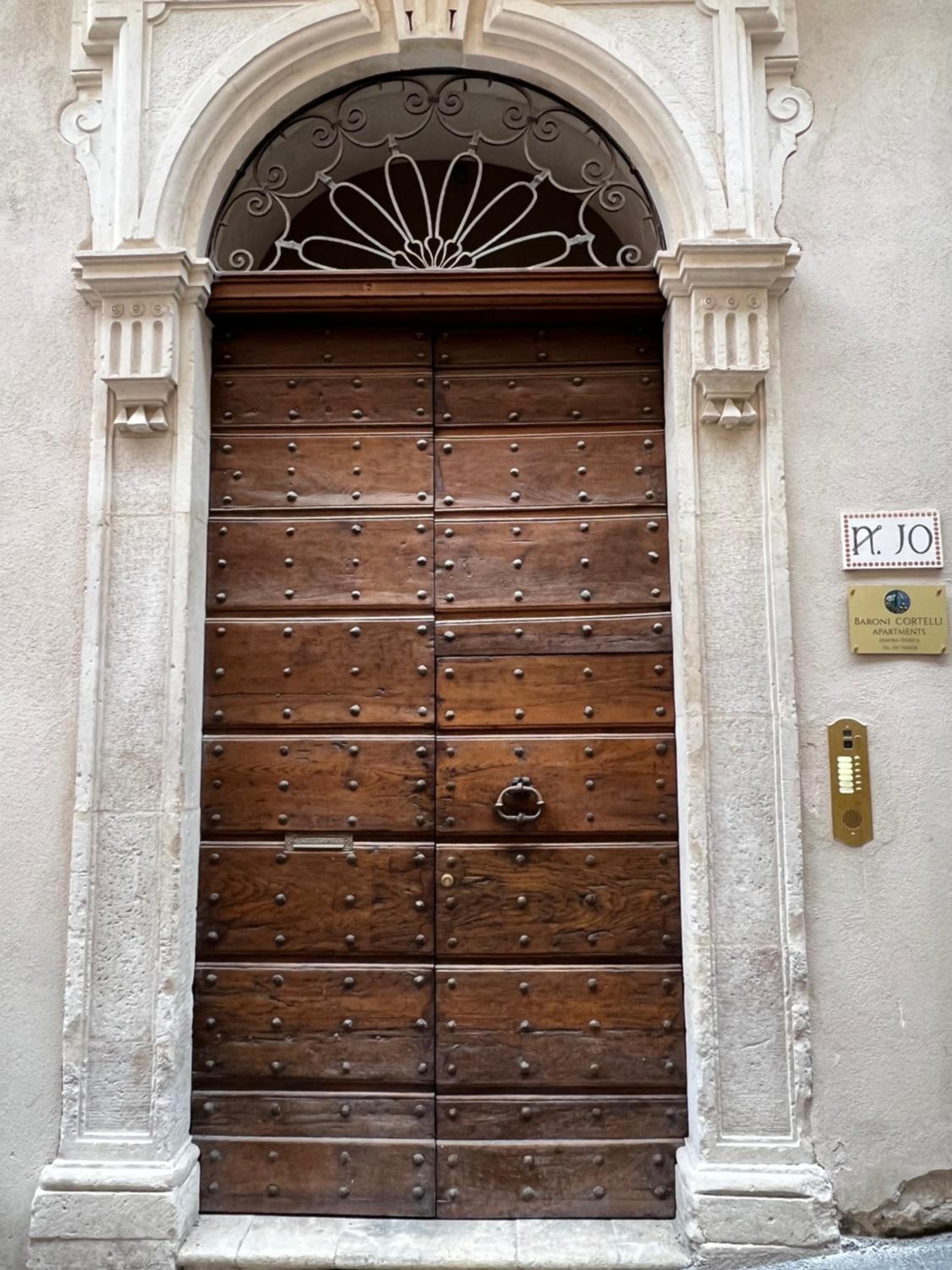 Baroni Cortelli Apartments L'Aquila