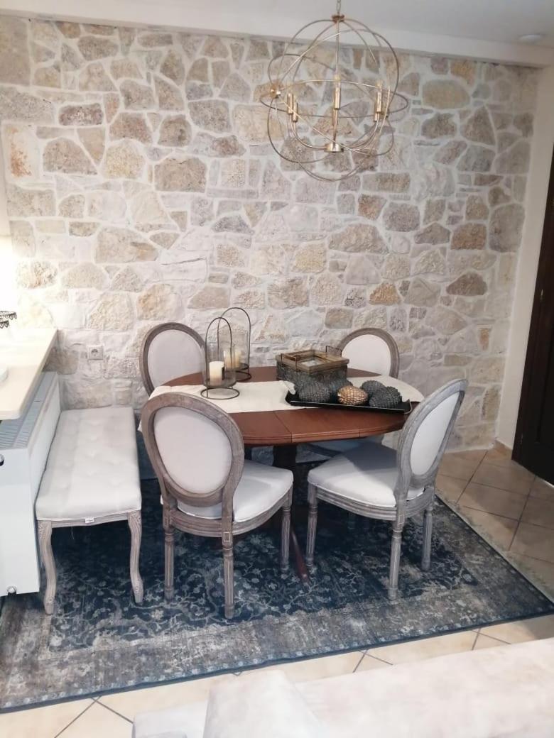 Parnassos Chalets
