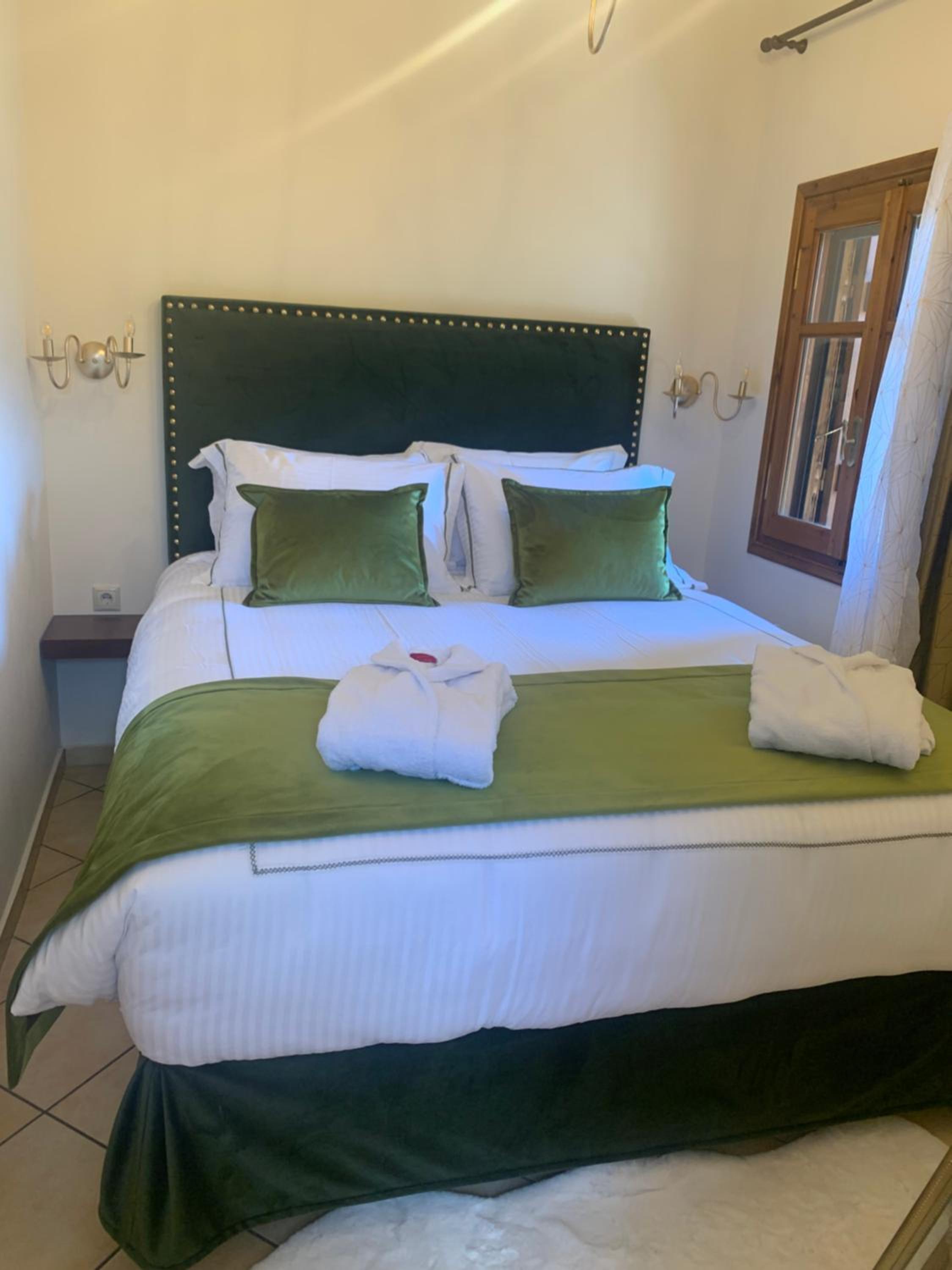Parnassos Chalets