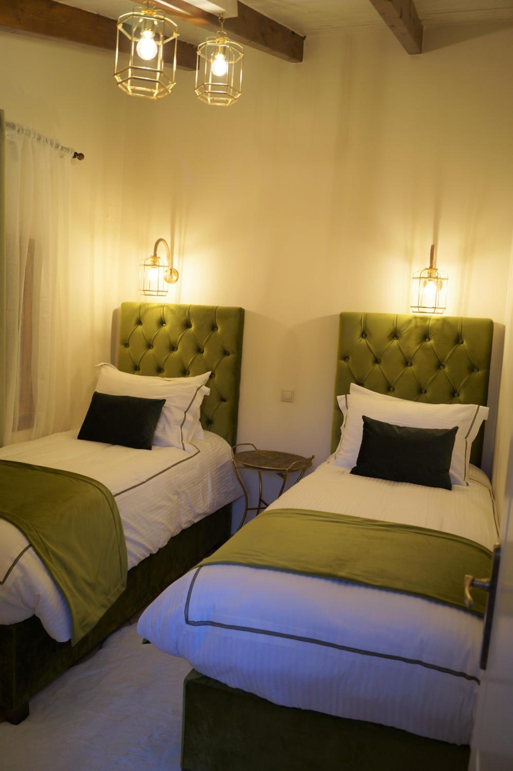 Parnassos Chalets