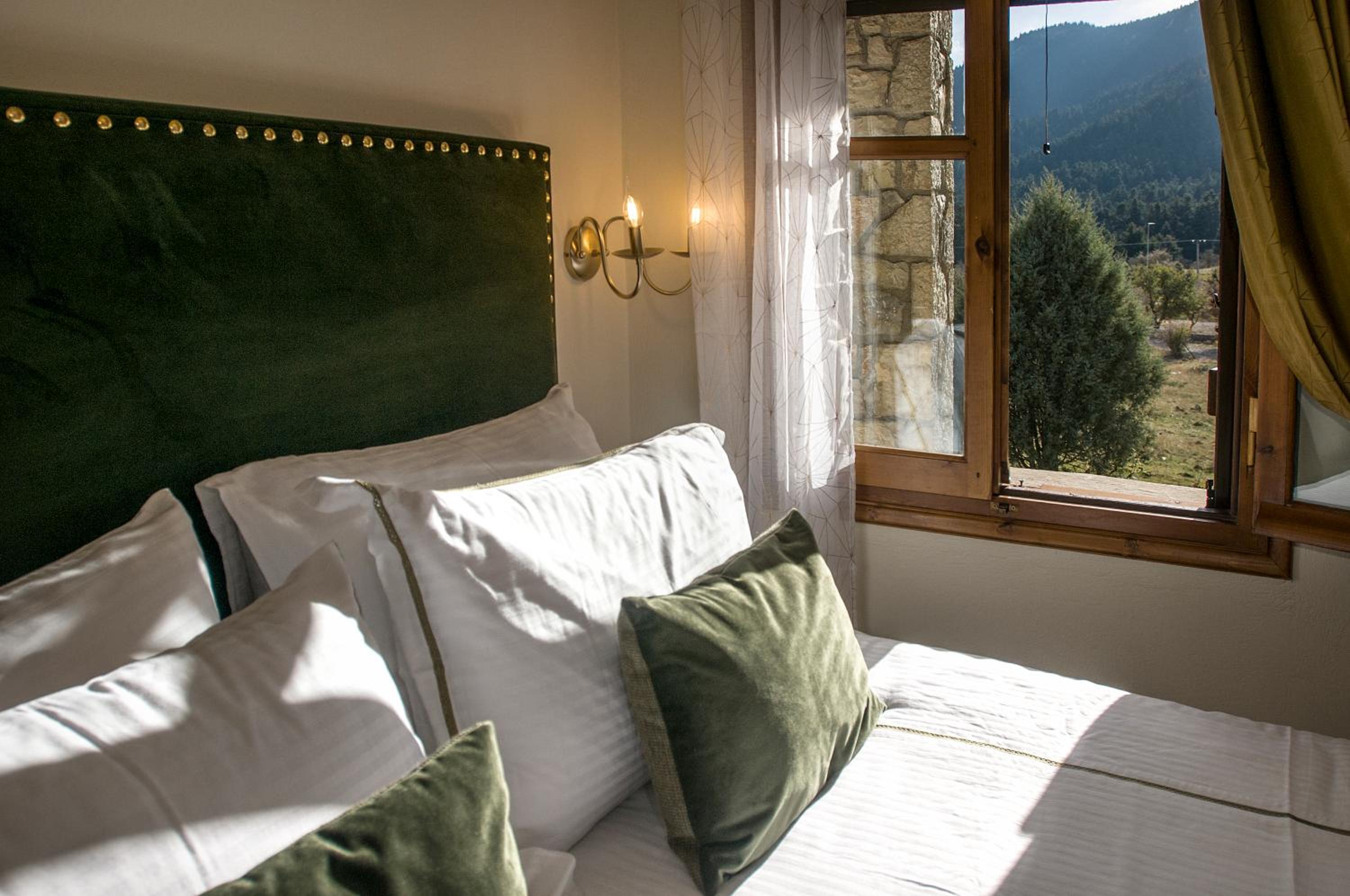 Parnassos Chalets