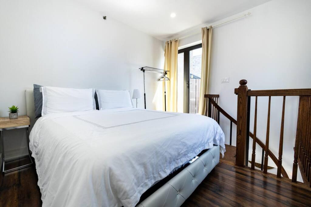 809-6B 2BR Duplex Breathtaking Views Beauty