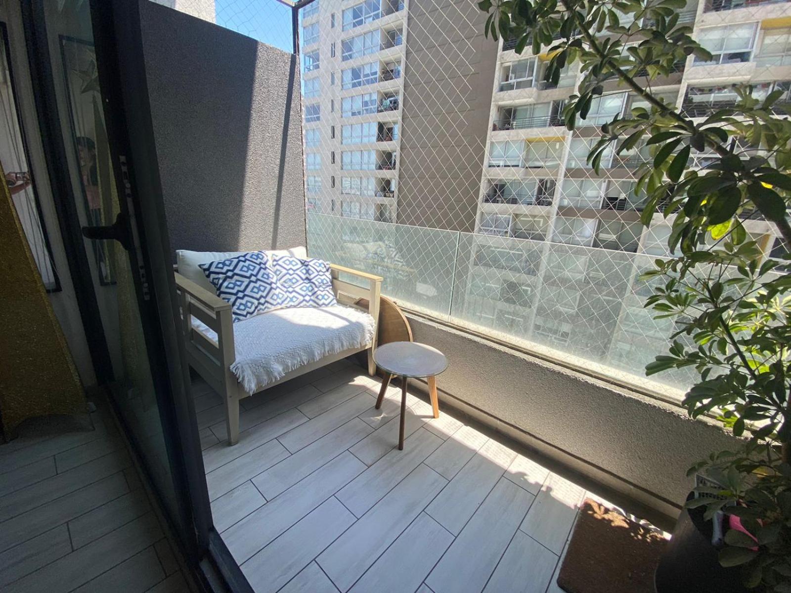Departamento en Ñuñoa, excelente ubicación, frente metro y a pasos del barrio italia