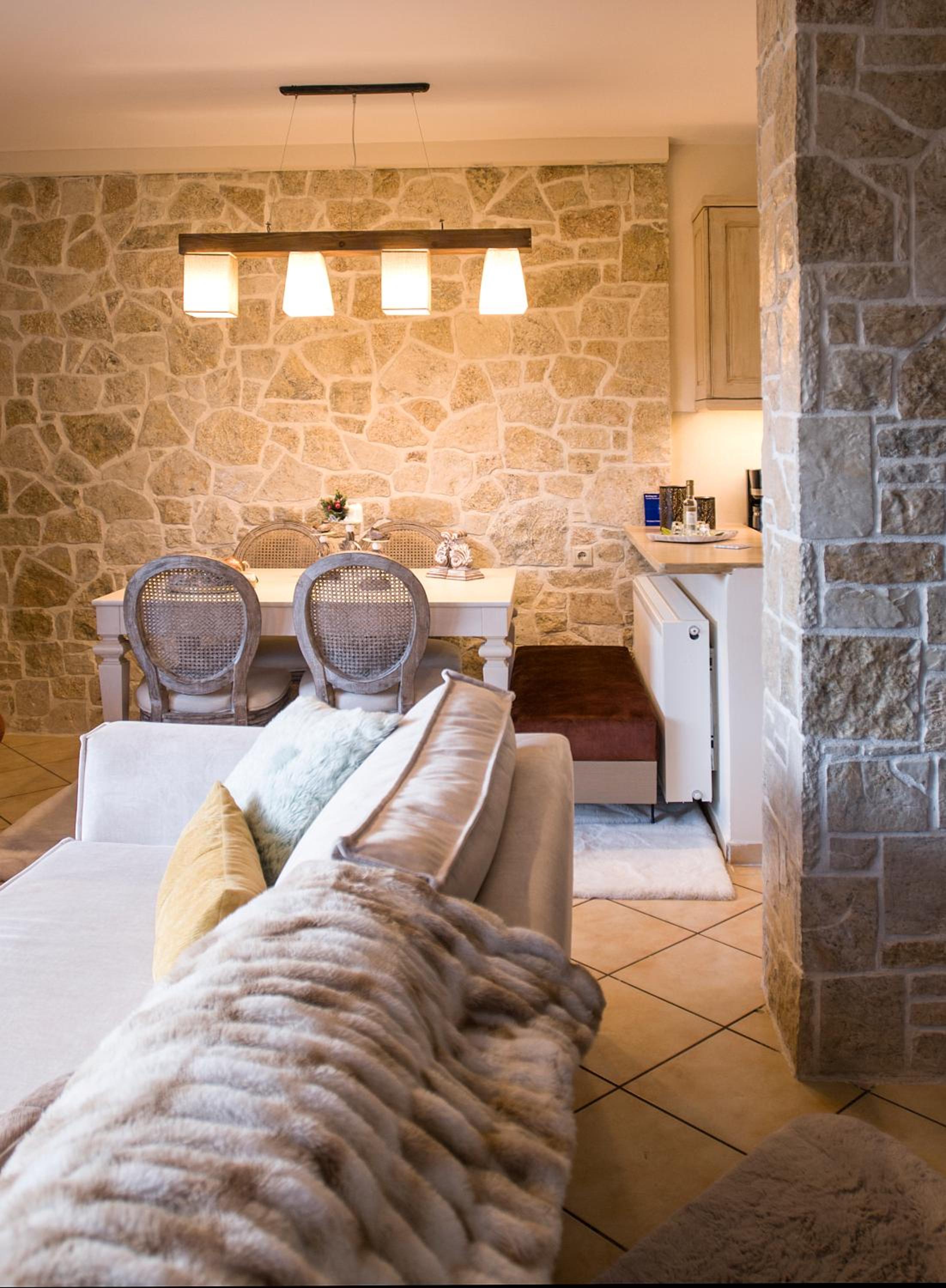 Parnassos Chalets