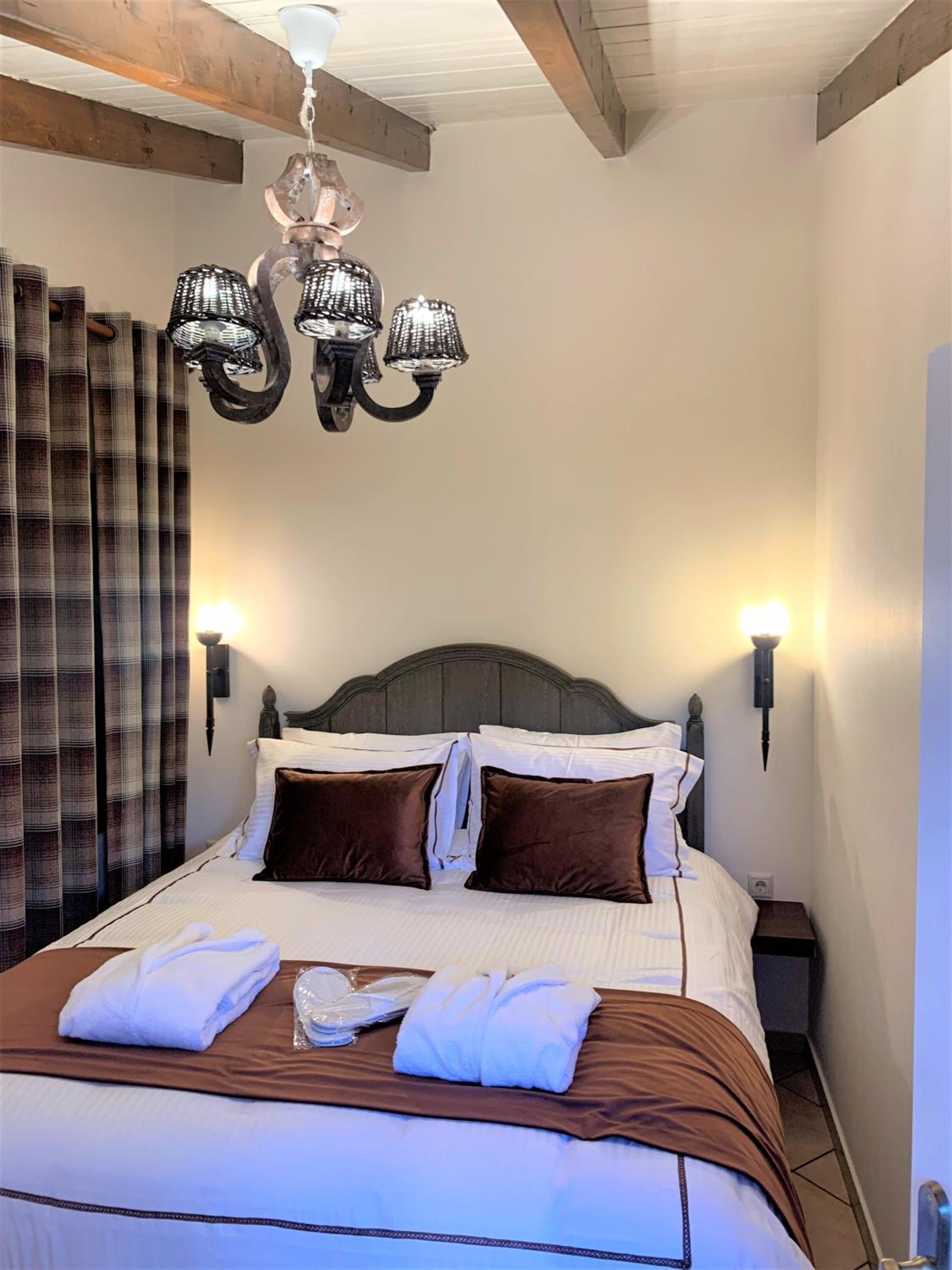 Parnassos Chalets