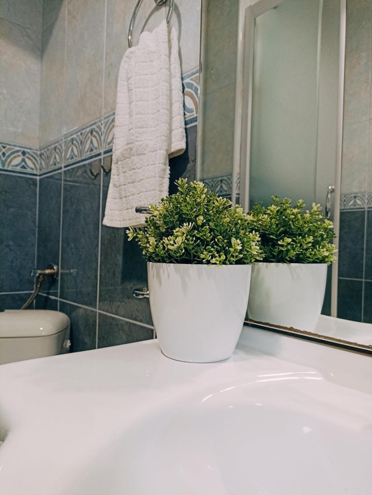 Studio Apartment Dobrinja
