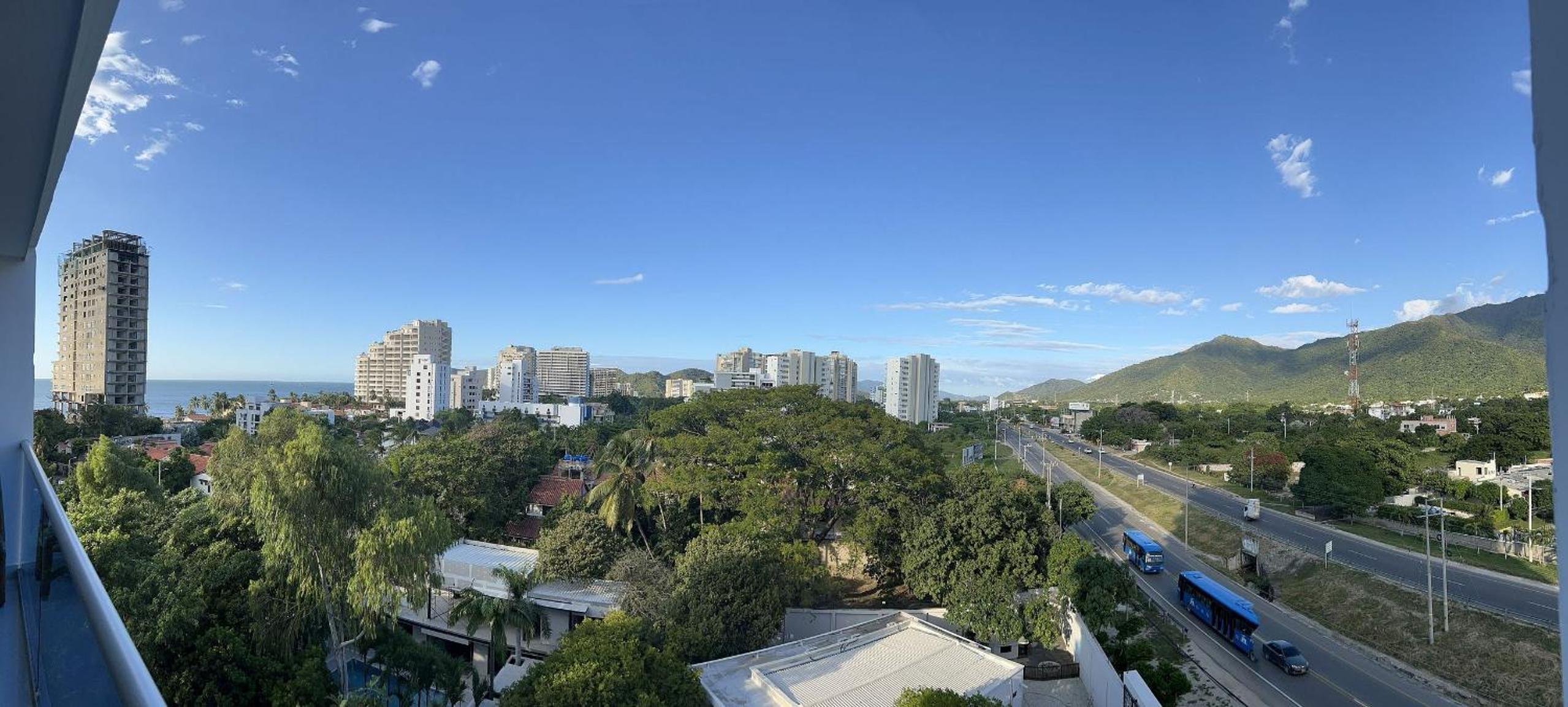 Hermoso Apto cerca a la playa Bello Horizonte.