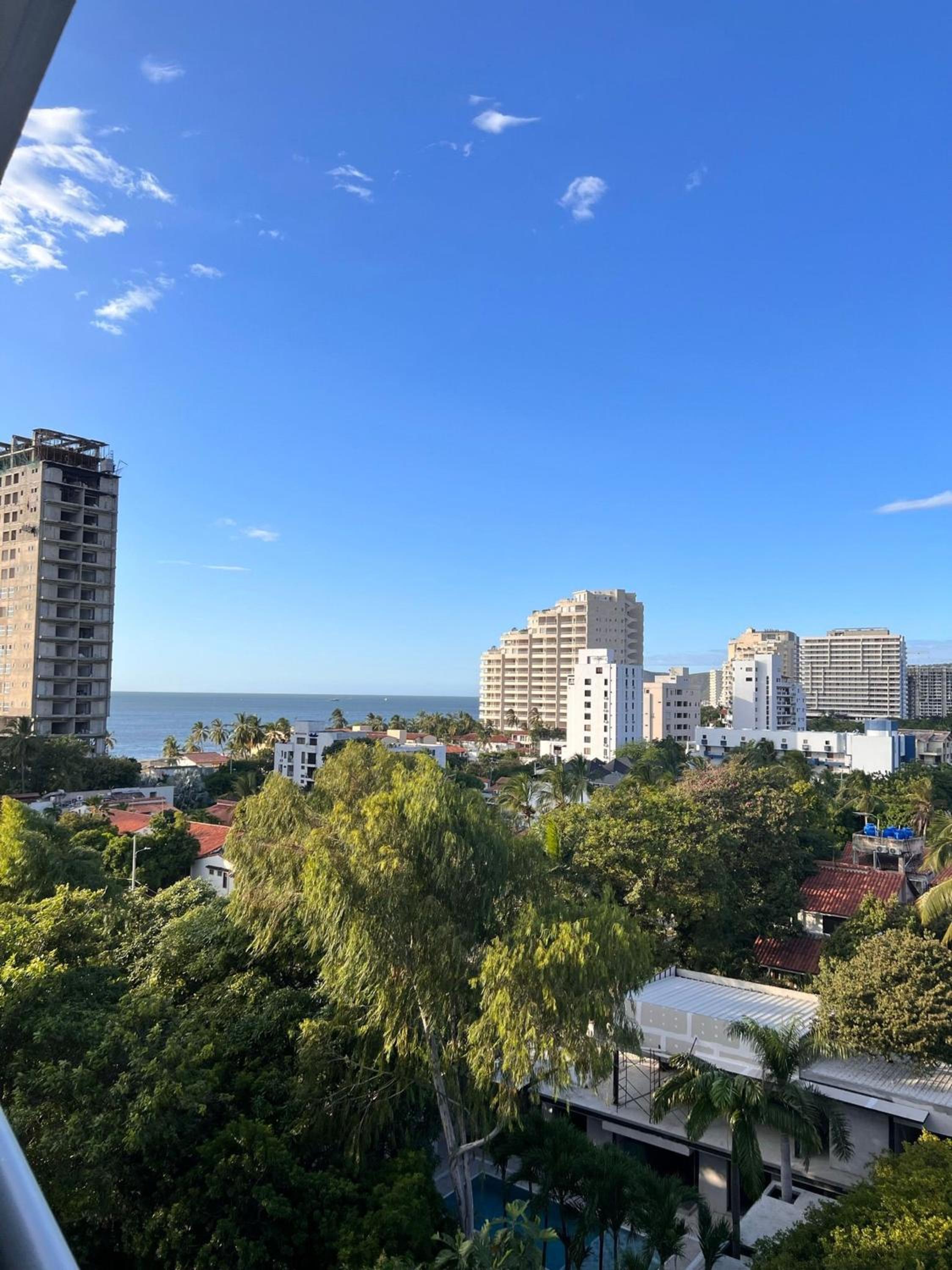 Hermoso Apto cerca a la playa Bello Horizonte.
