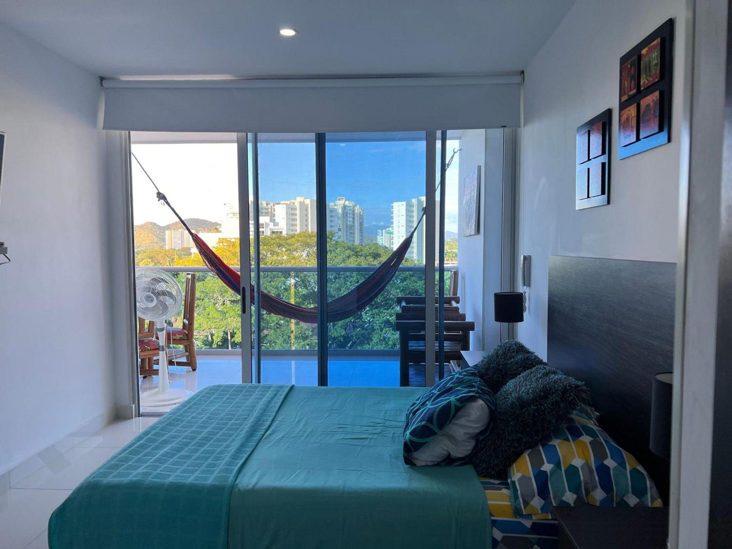Hermoso Apto cerca a la playa Bello Horizonte.
