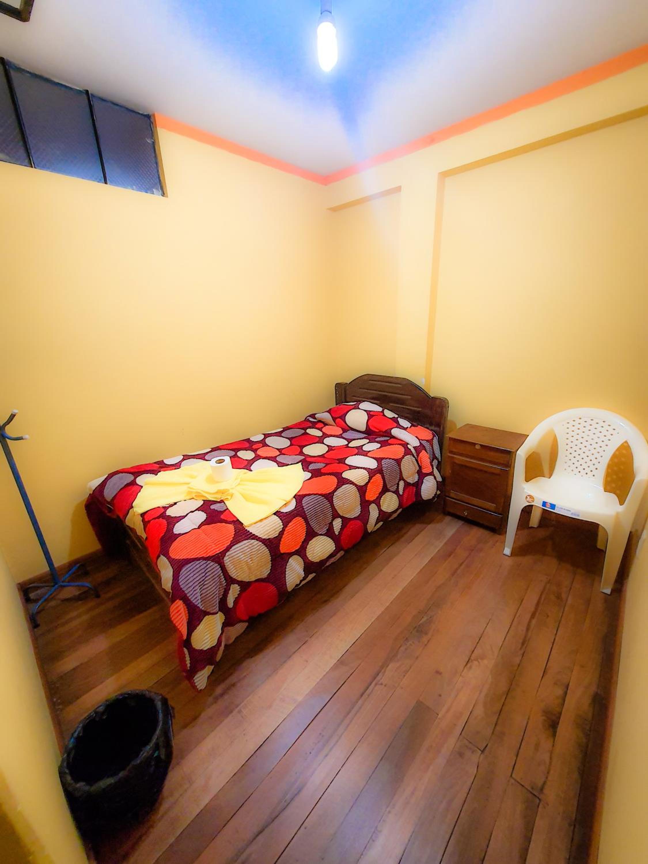 HOSTAL Luz YHOBIMAR