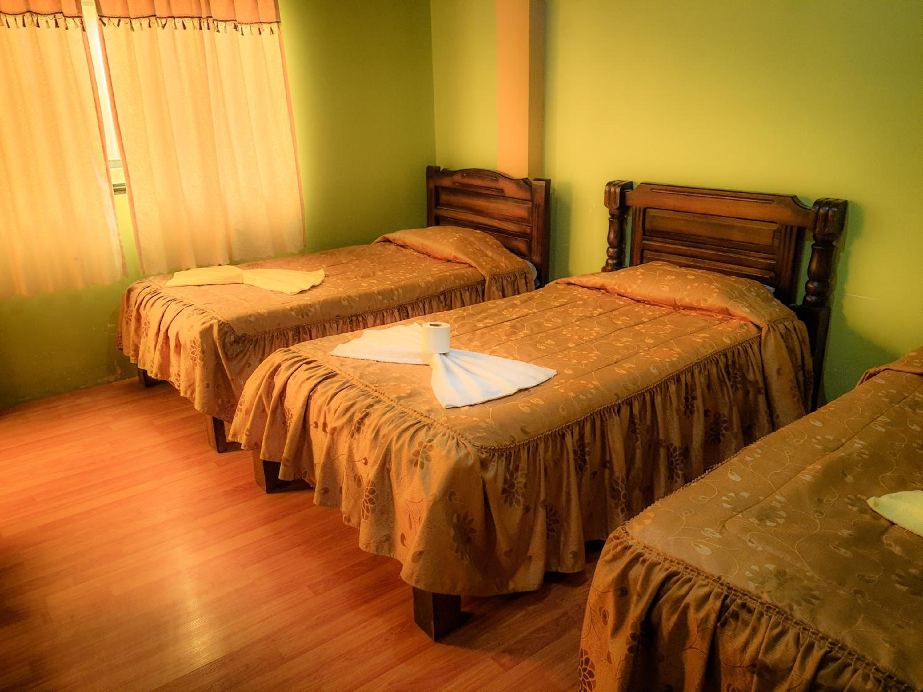 HOSTAL Luz YHOBIMAR