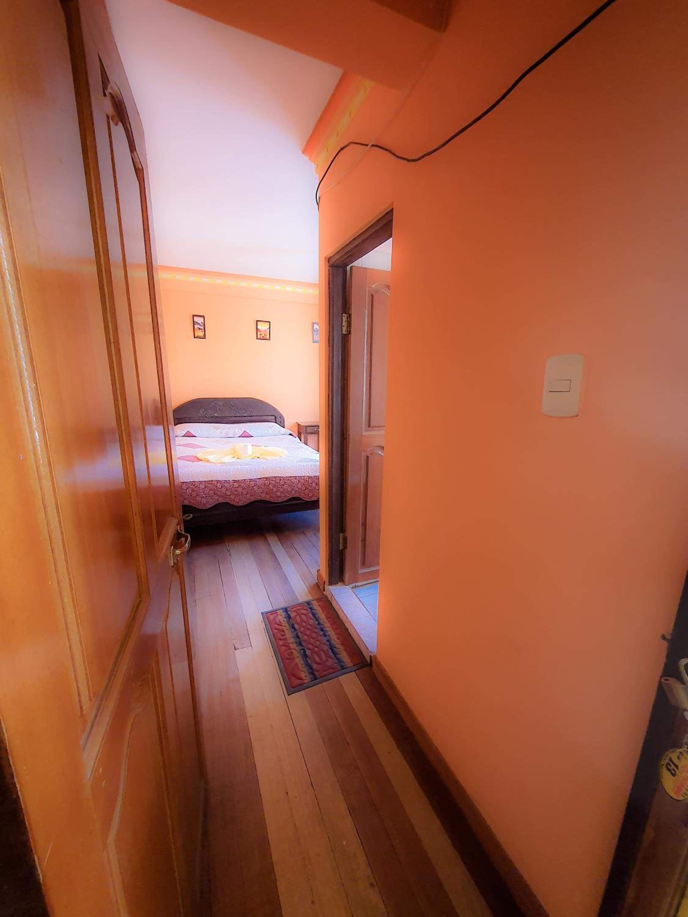 HOSTAL Luz YHOBIMAR