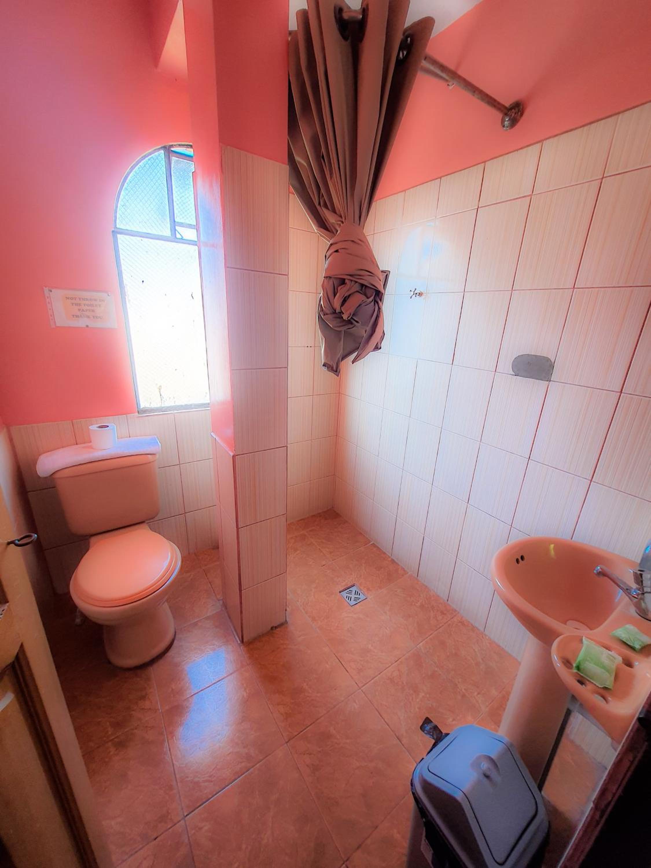 HOSTAL Luz YHOBIMAR