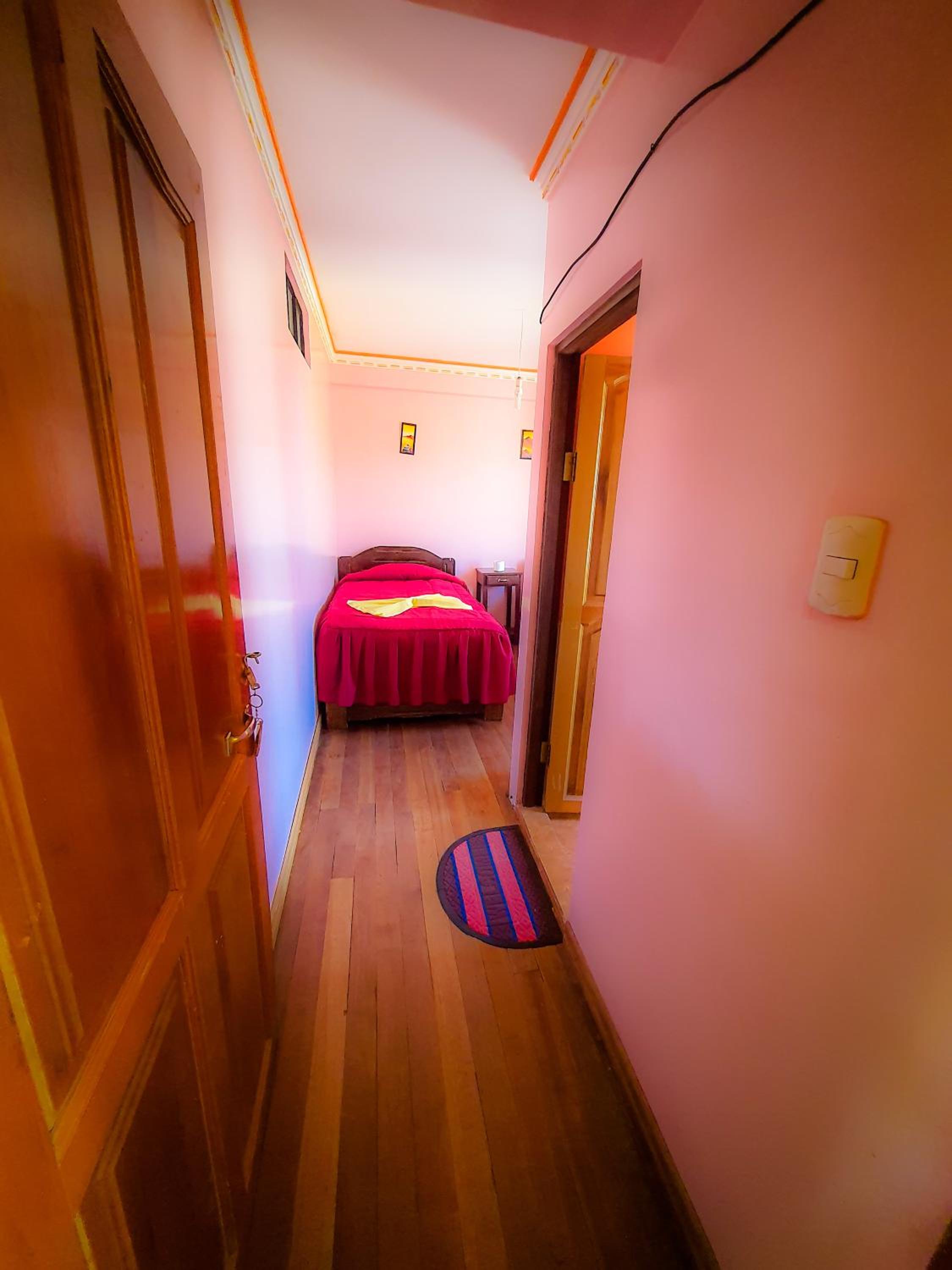HOSTAL Luz YHOBIMAR